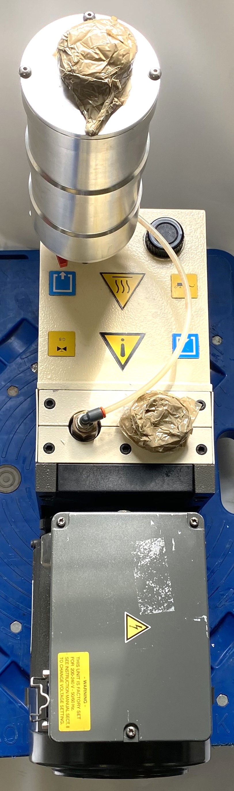 Used Varian (Agilent) DS 602 Rotary Vacuum Pump with Varian Oil Filter (17.6cfm)