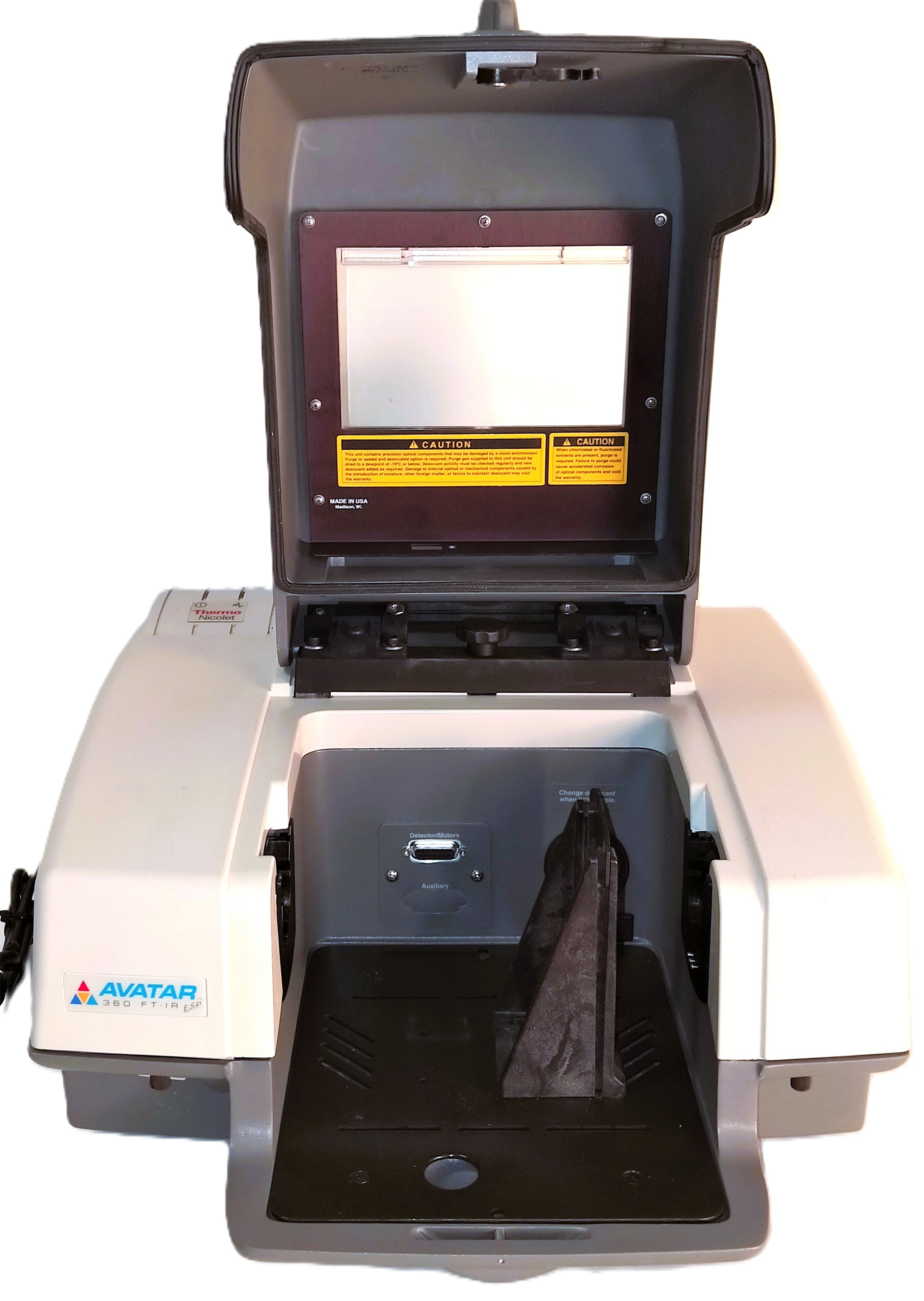 Used Thermo Nicolet Avatar 360 ESP FT-IR Spectrophotometer with Carrying Case