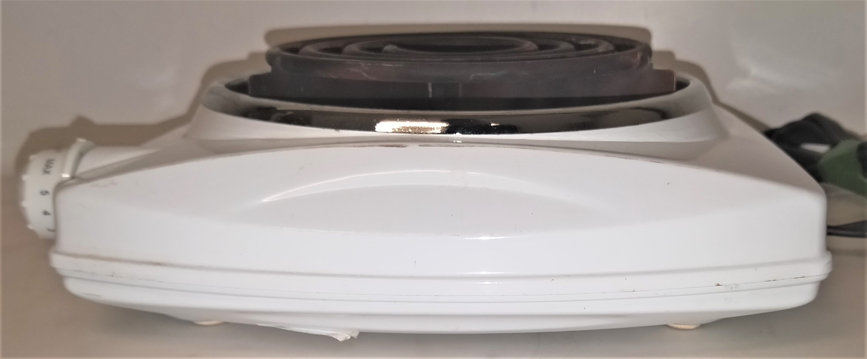 Used Salton HP1209 Portable Single Element Burner