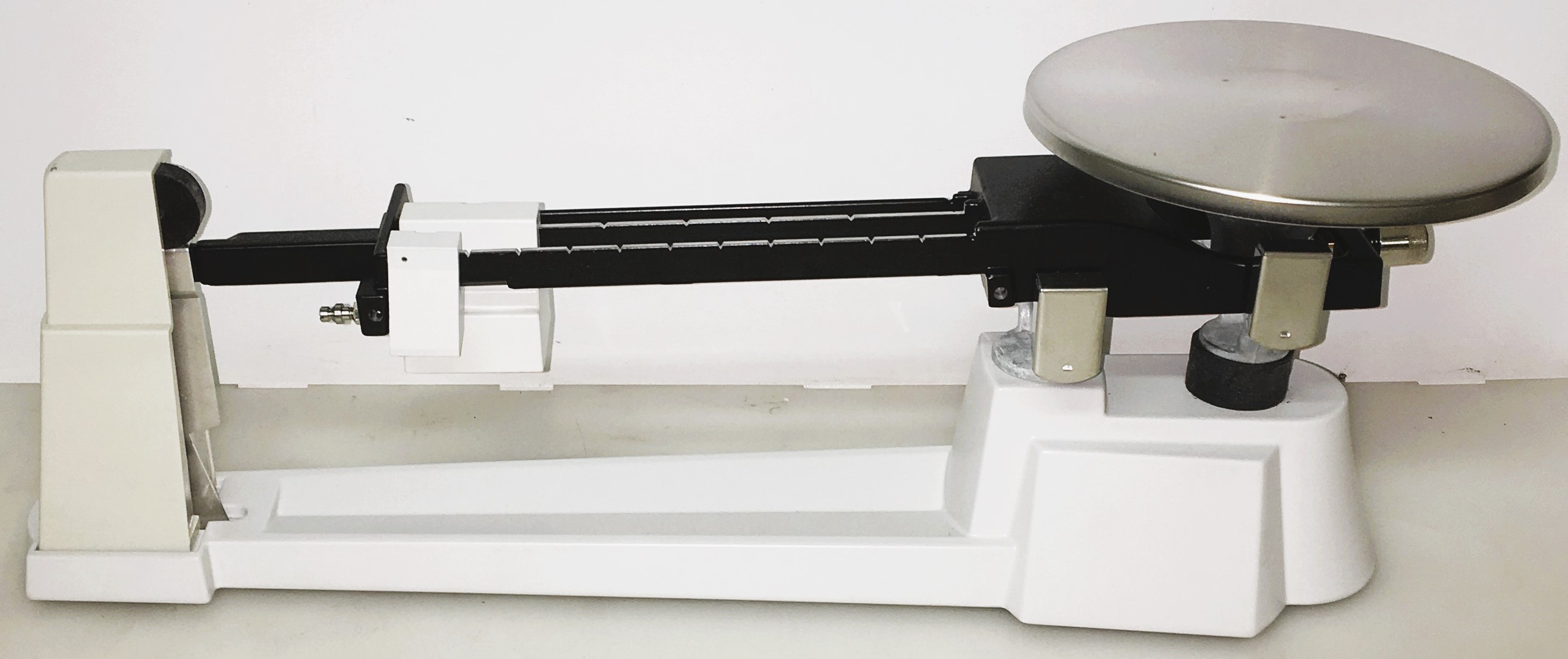 New Open Box Ohaus 700-800 Series Triple Beam Balance (610g x 0.1g)