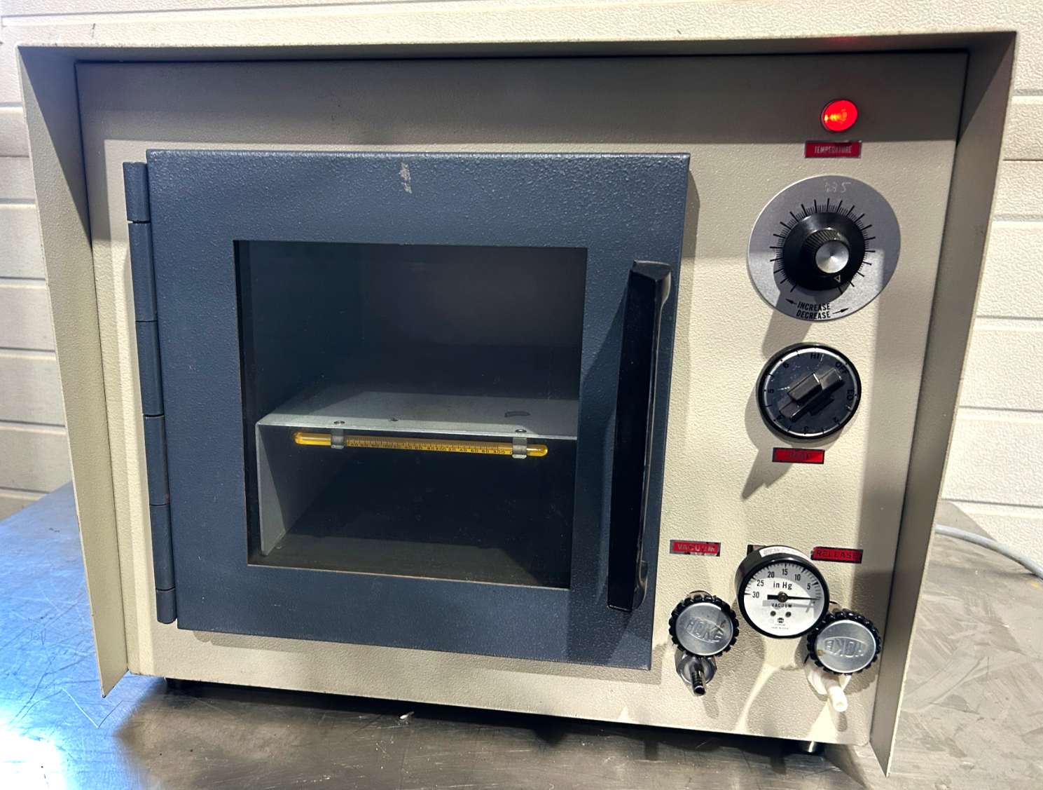 Used Hoke Vacuum Oven (0.45 Cu-Ft)