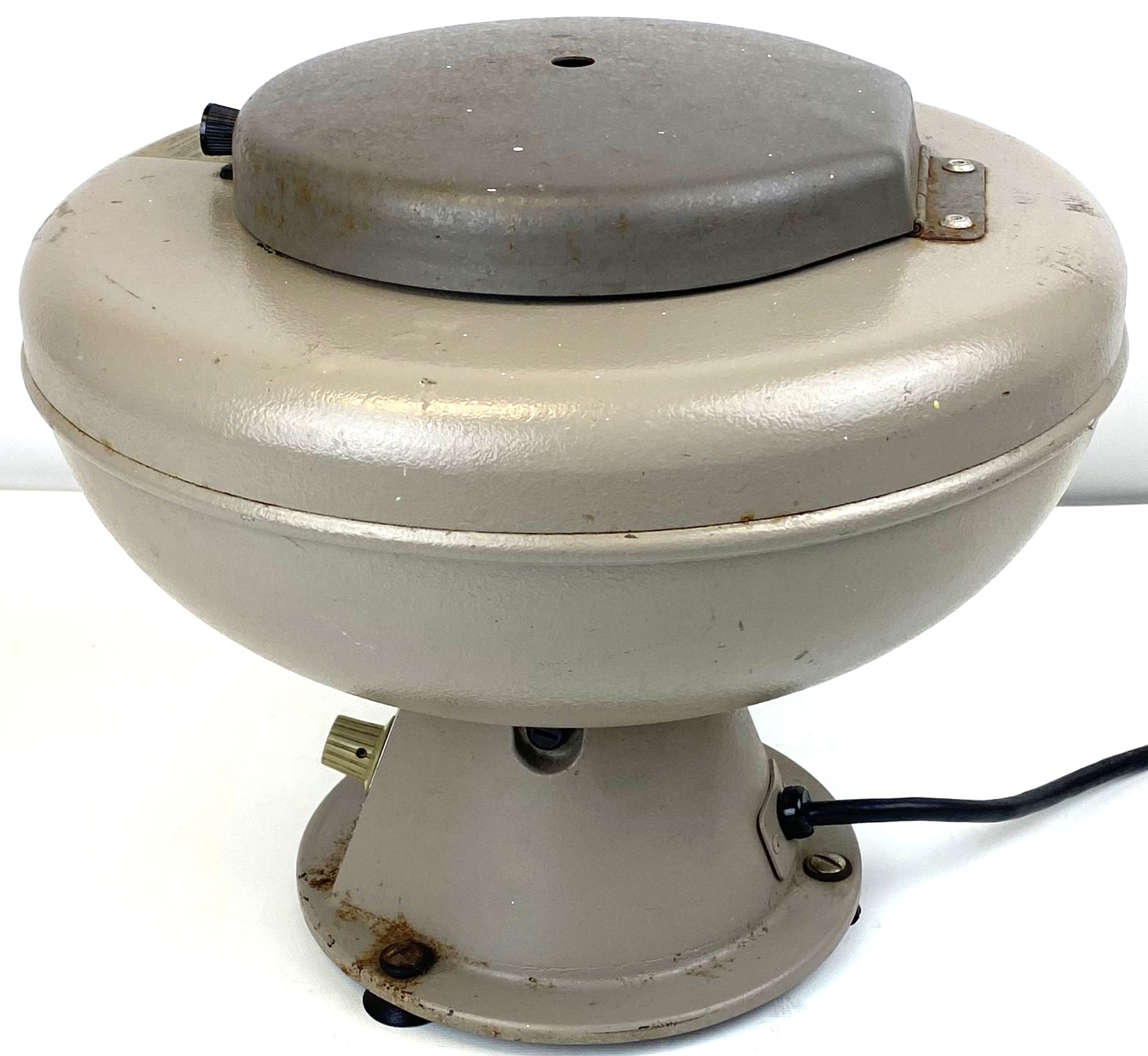 Used IEC Clinical CL Bench-model Centrifuge with 213 Rotor and Accessories (4 x 15mL)