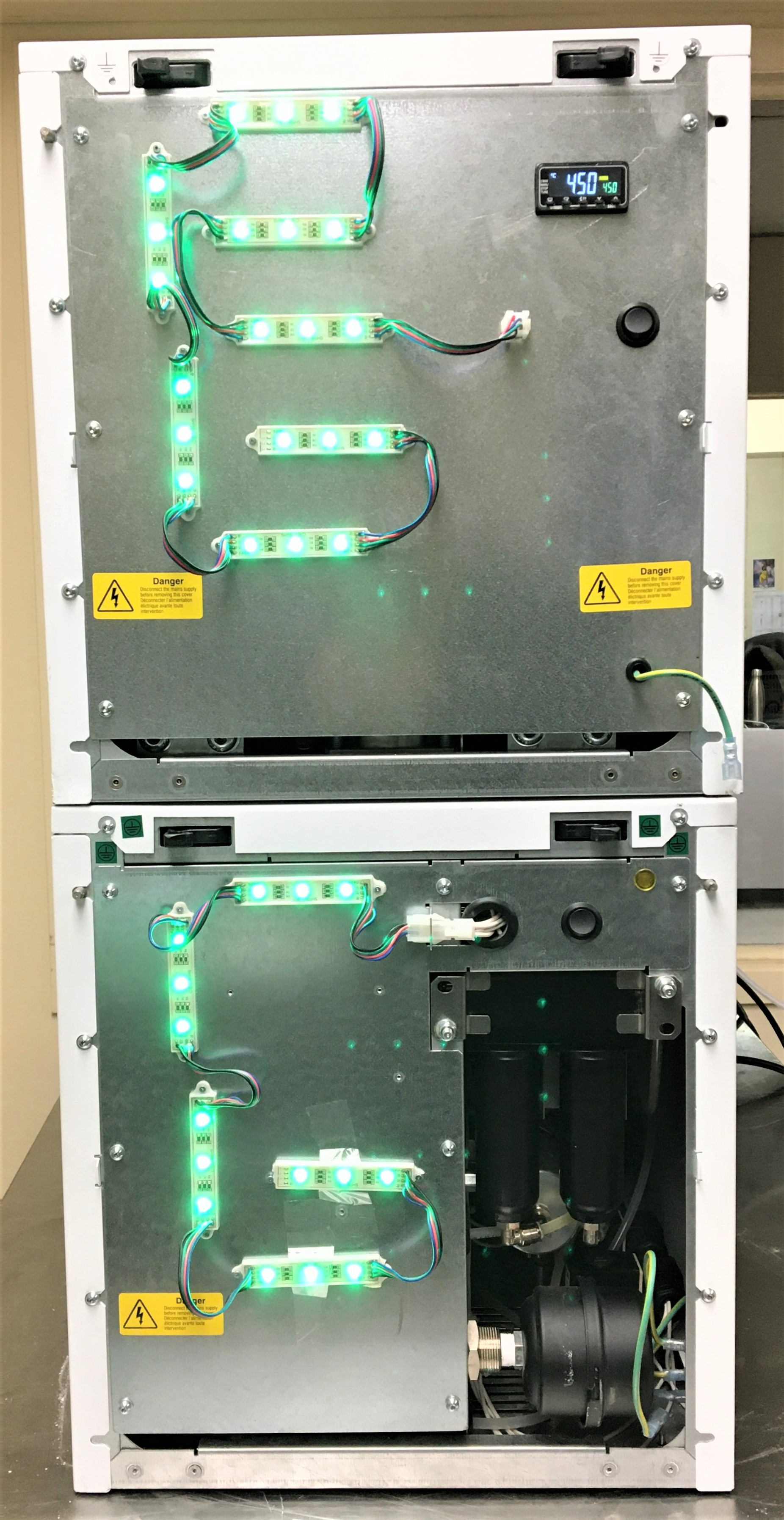 Used Peak Trace 600 Nitrogen Generator with Precision Air Compressor