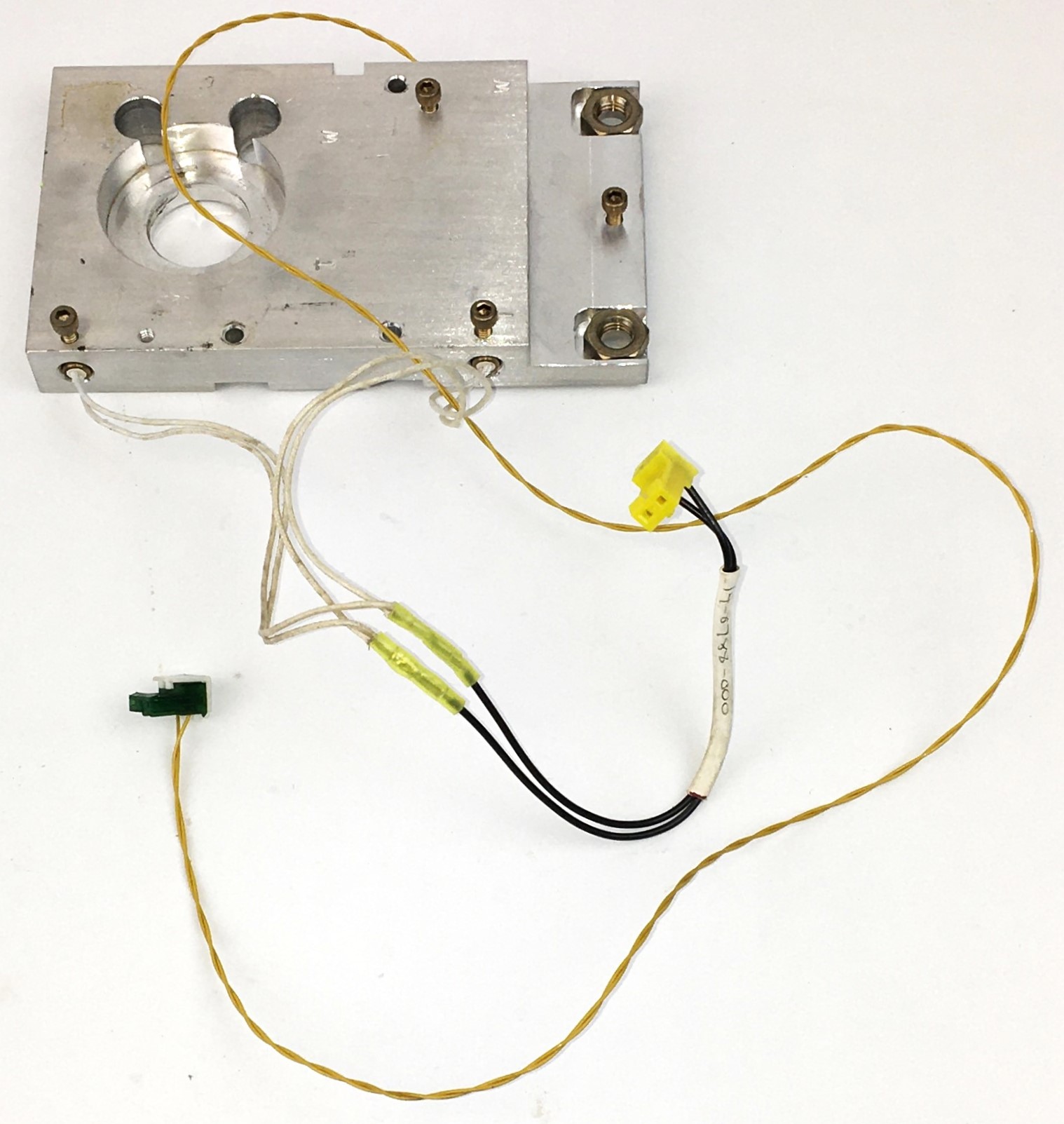 Used Agilent 14-8788-000 Oven Cartridge Heater (110V)