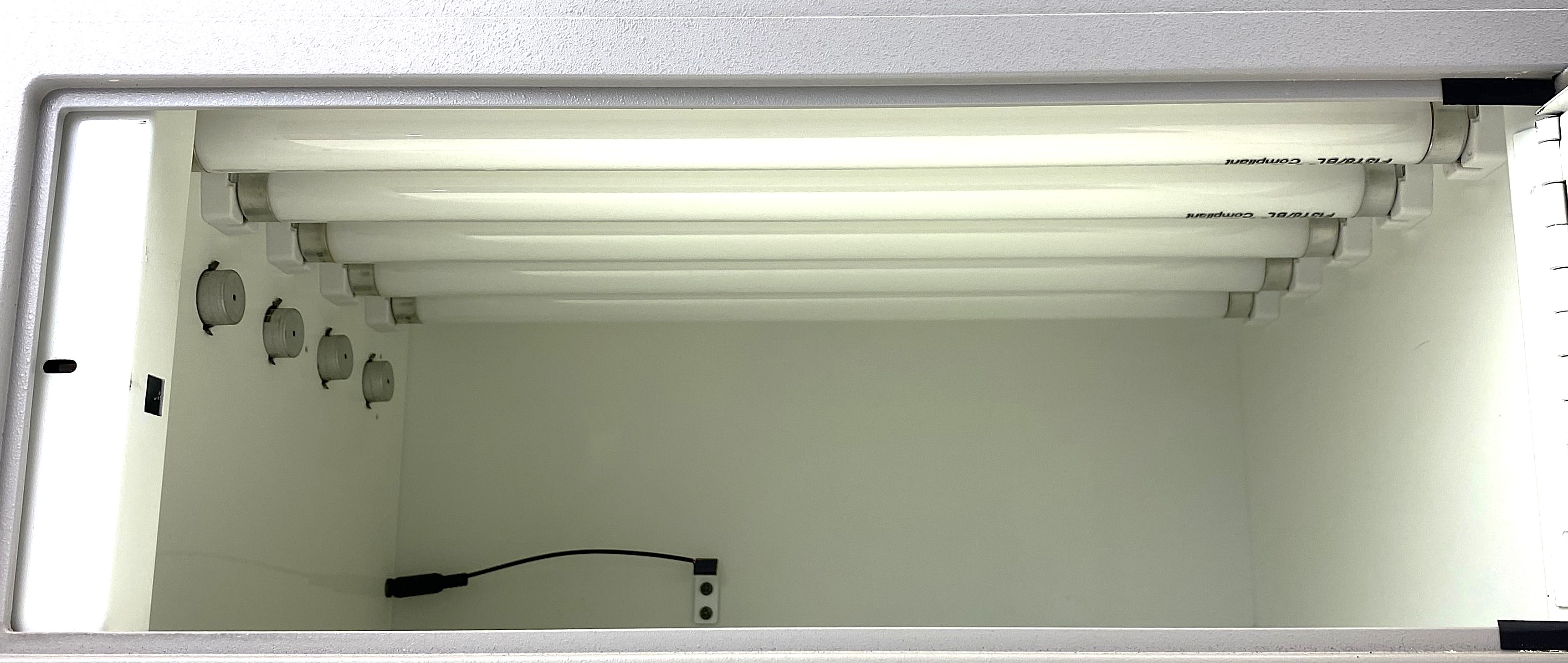 Used Stratagene UV Stratalinker 2400 Crosslinker