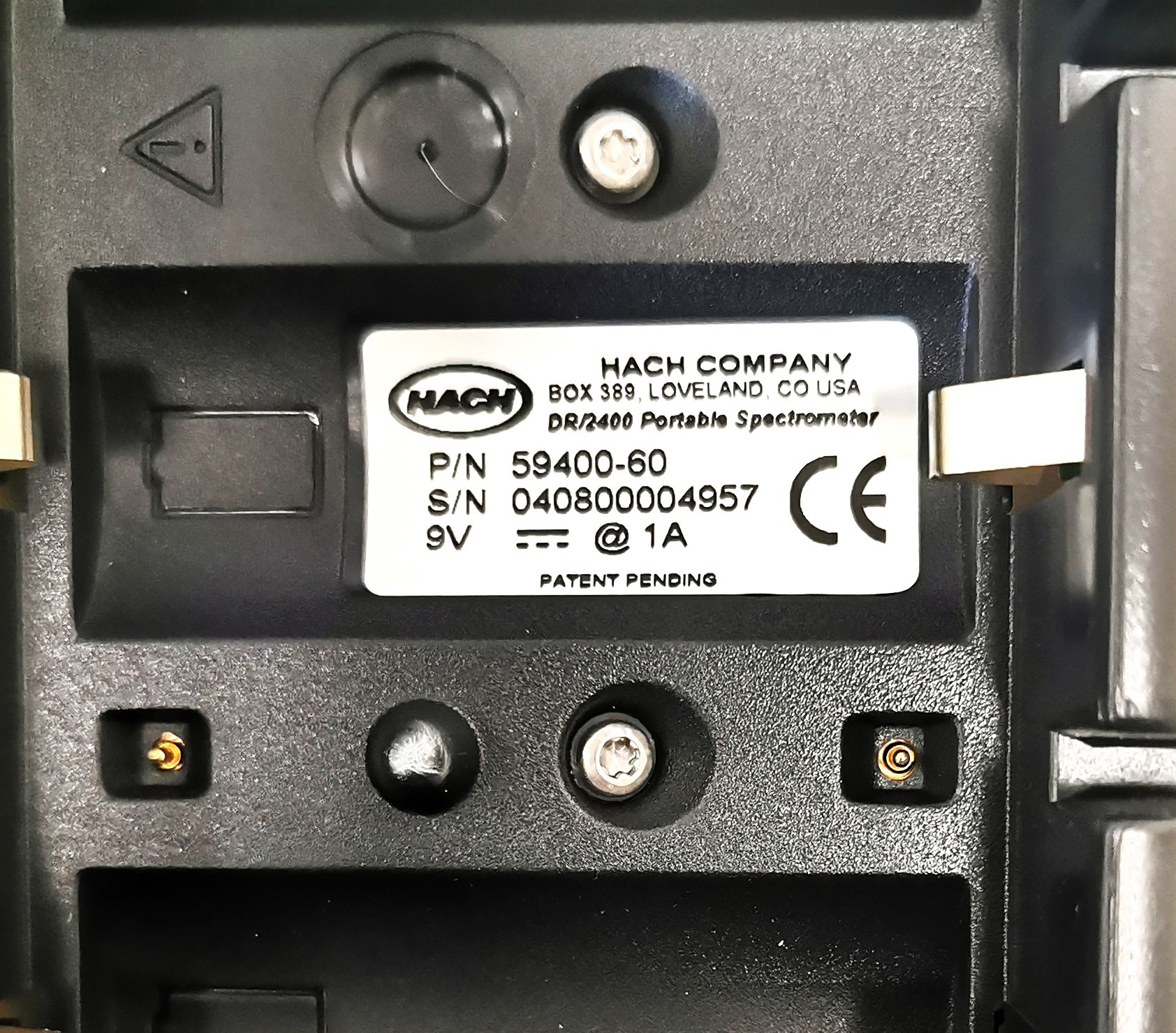 Used Hach DR/2400 Portable Spectrophotometer (400 to 880nm)