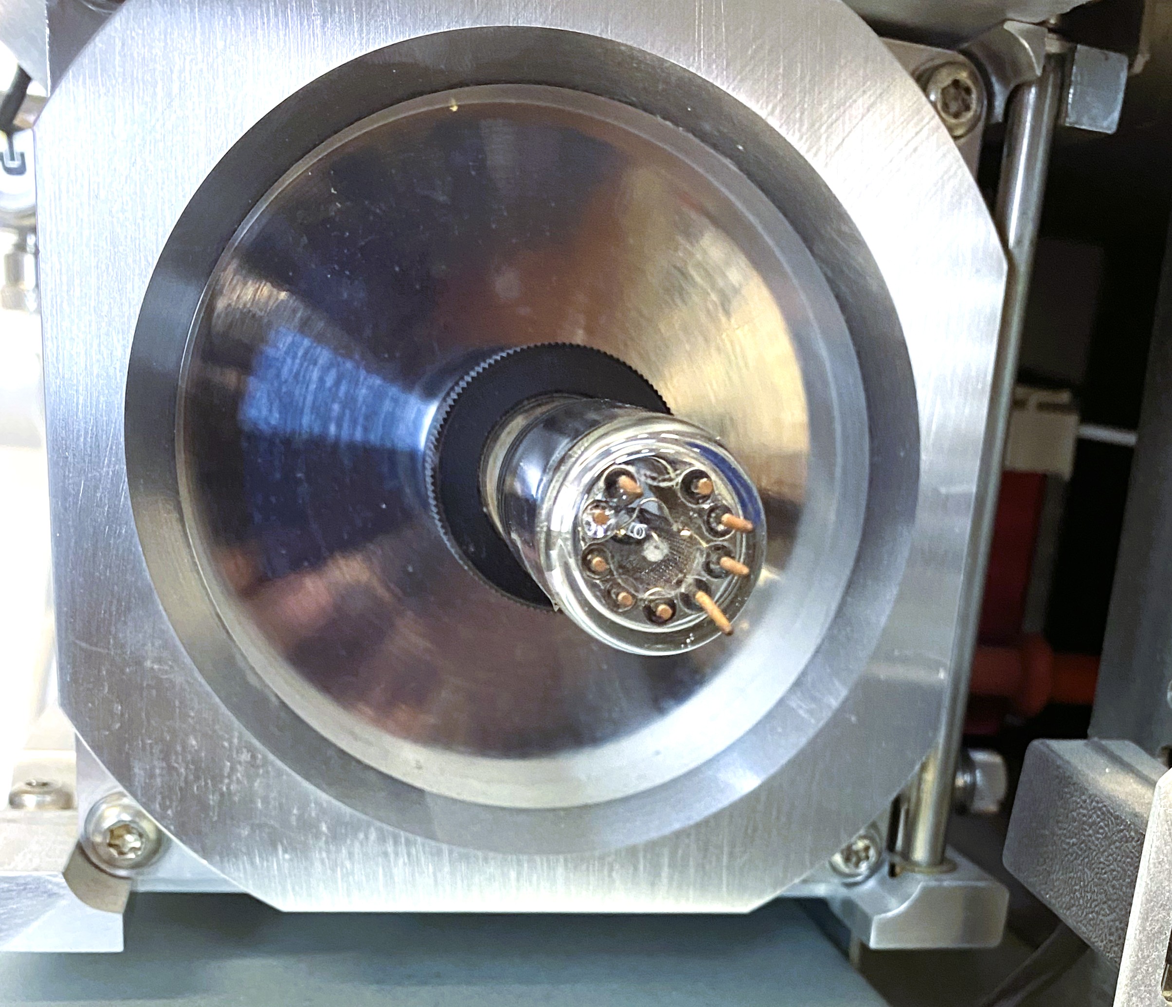 Used Agilent 5973N Network MS Detector with G59864B Ionization Gauge Controller