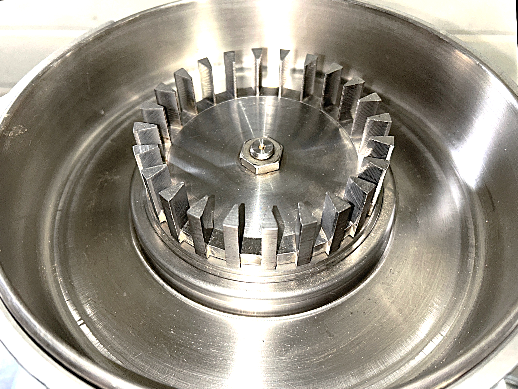 Used Retsch ZM1 Grinding Mill