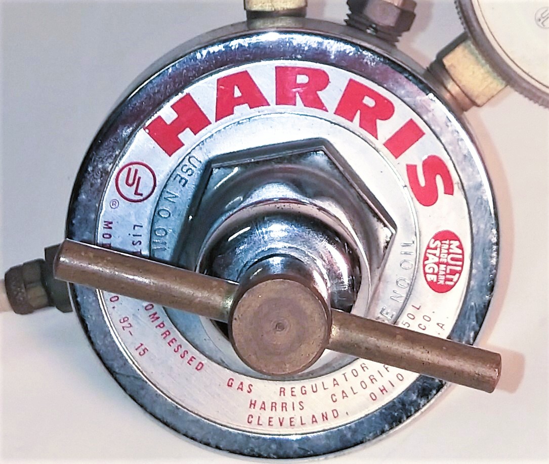 Used Harris 92-15 Multi-Stage Gas Regulator