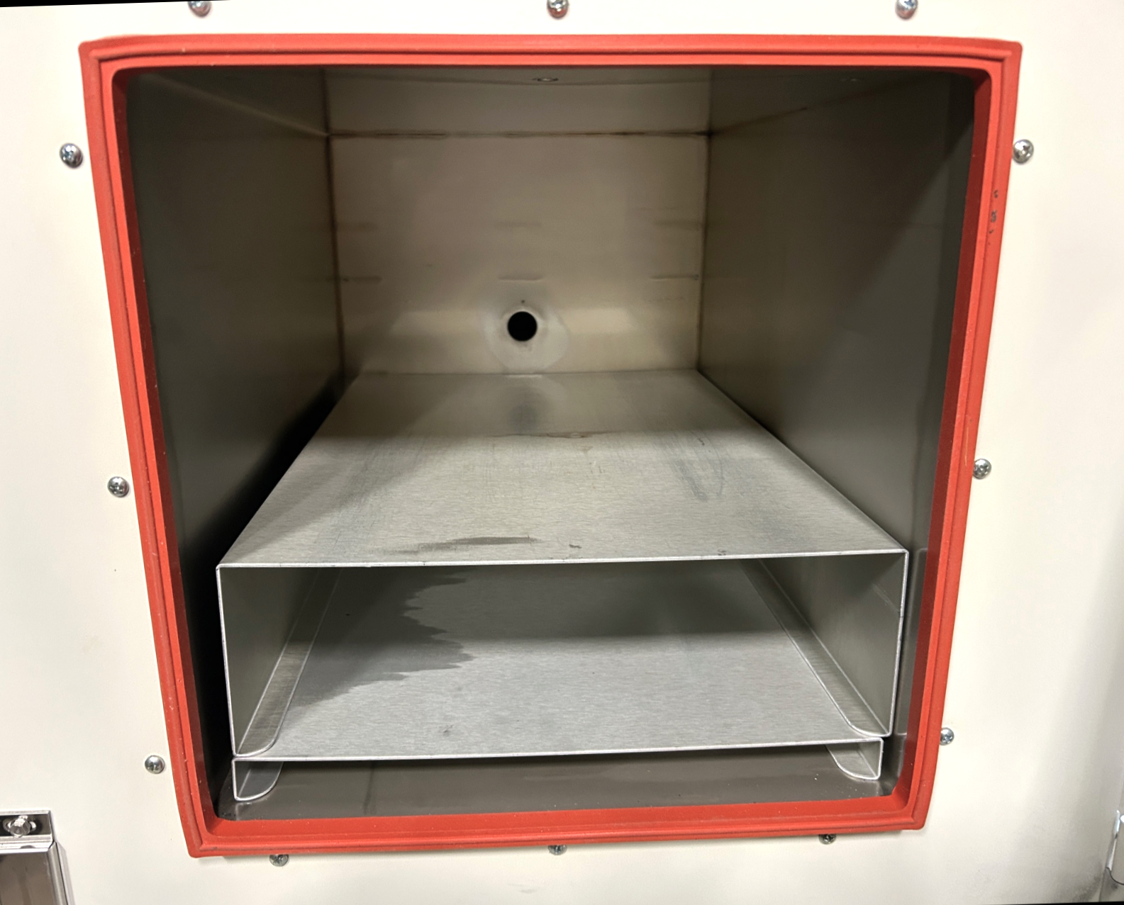 Used Lindberg Blue-M VO1218A Vacuum Oven (1.5 Cu-Ft)