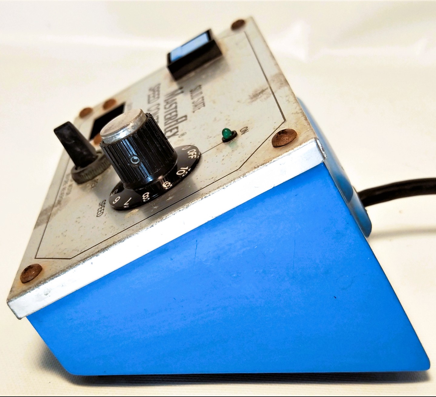 Used Cole-Parmer Masterflex 7553-20 Pump Drive with Masterflex Solid State Speed Controller (6-600rpm)
