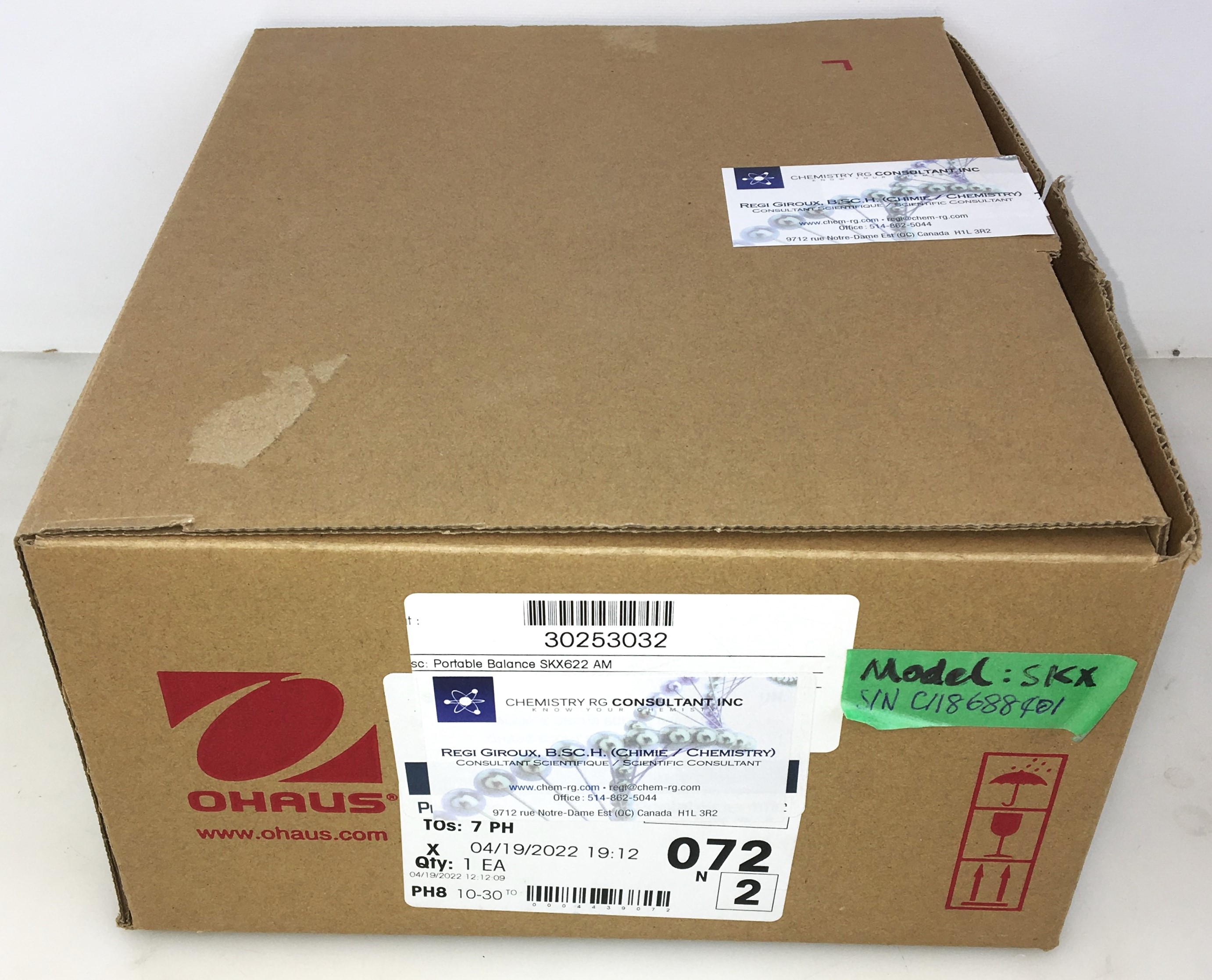 New Open Box Ohaus Scout SKX 622 Portable Balance (620g x 0.01g)