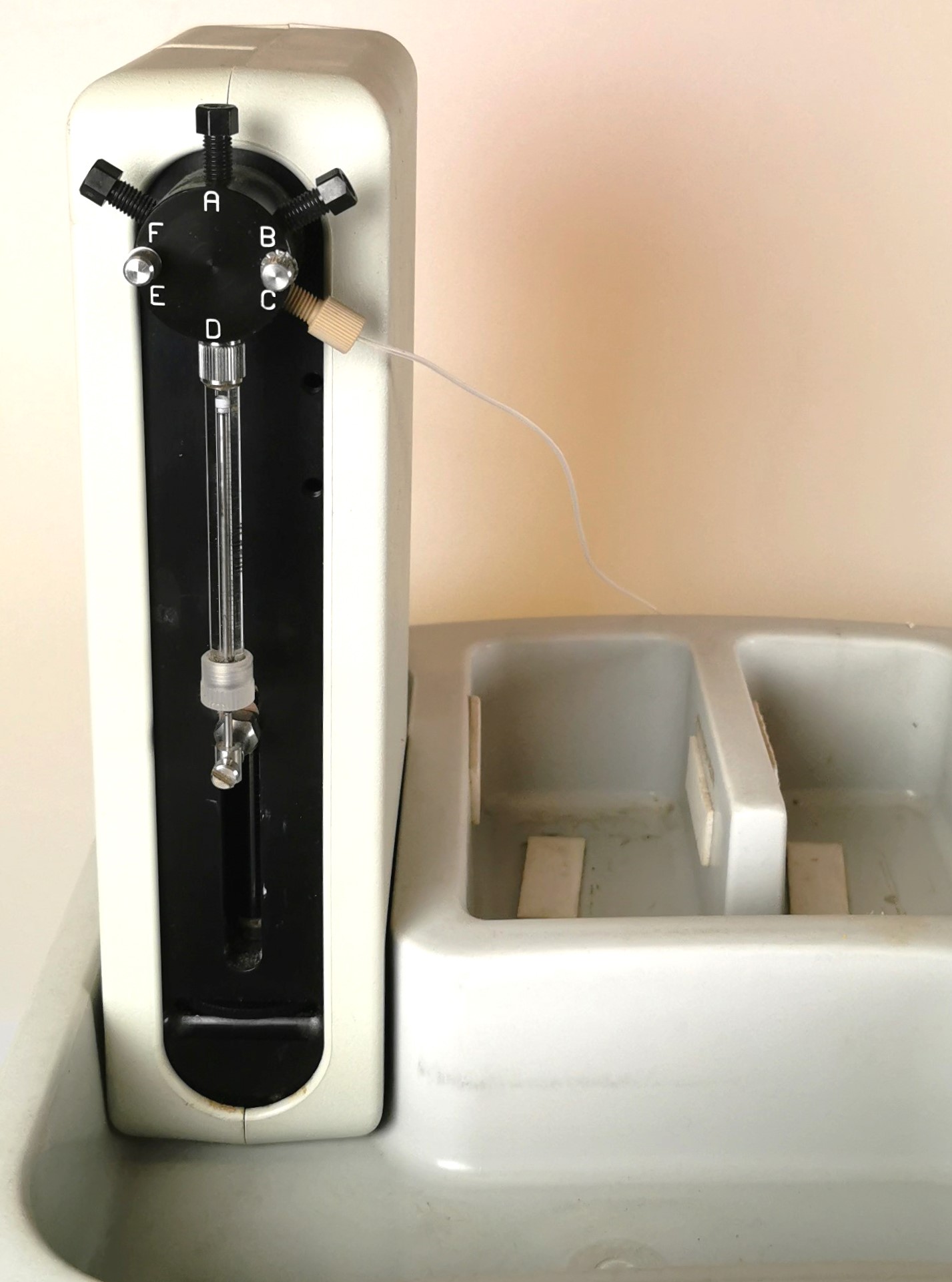 Used Dionex AS50 Autosampler