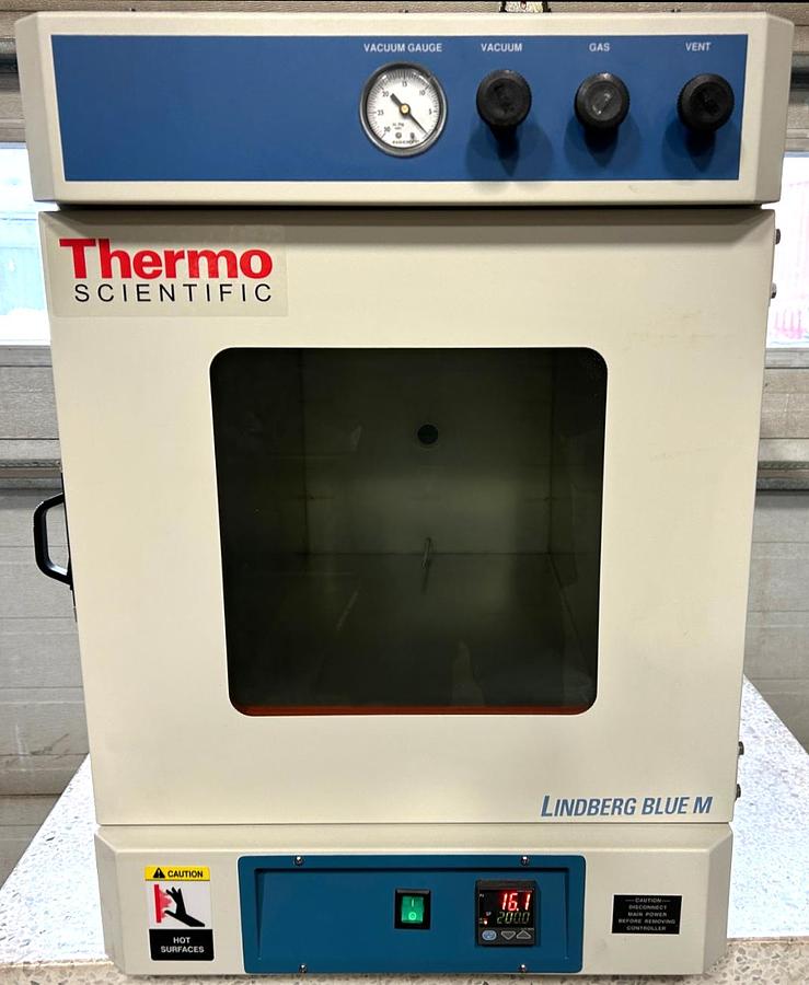 Used Lindberg Blue-M VO1218A Vacuum Oven (1.5 Cu-Ft)