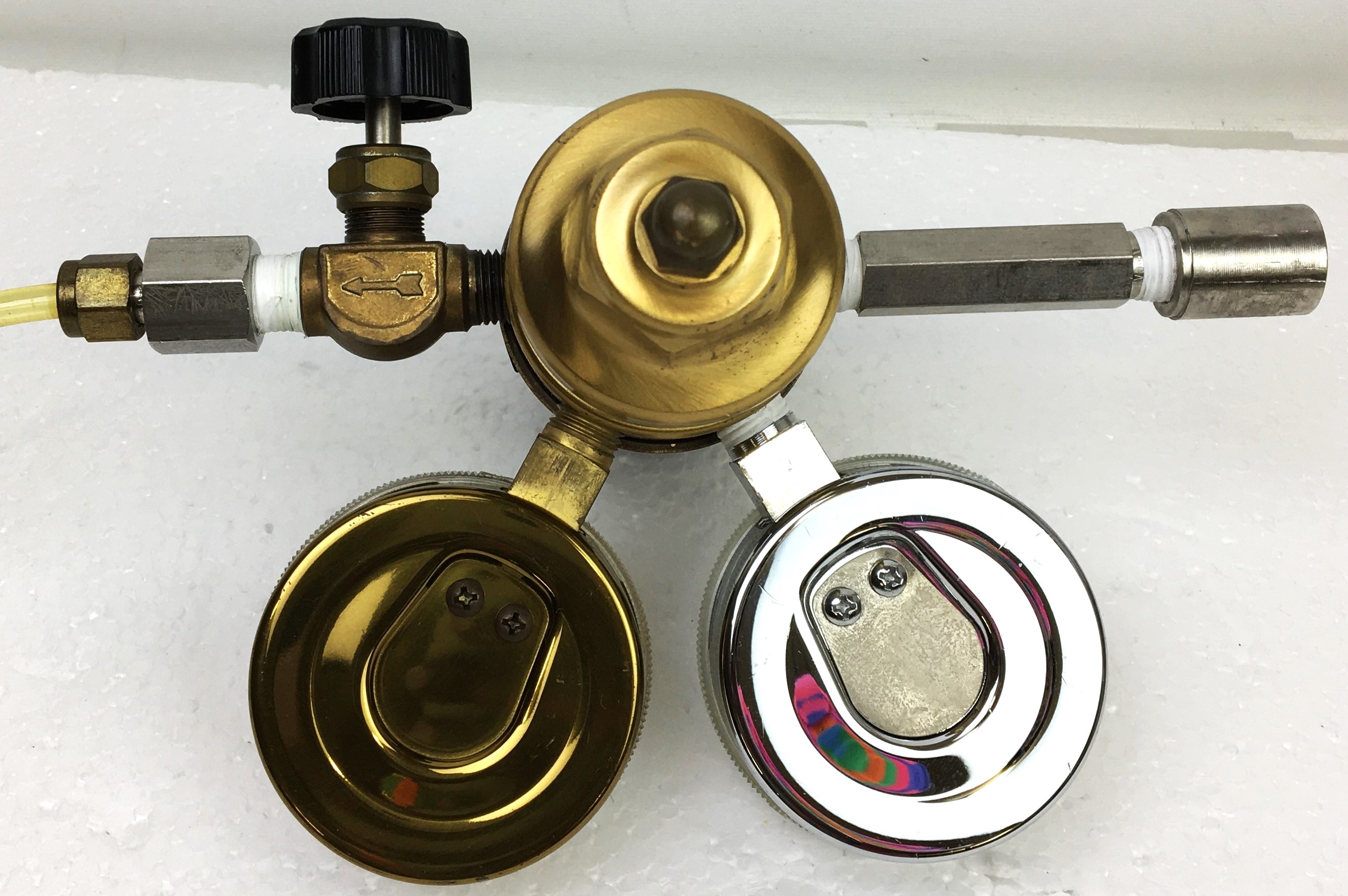 Used Linde Union Carbide Single Stage Regulator with Gauges