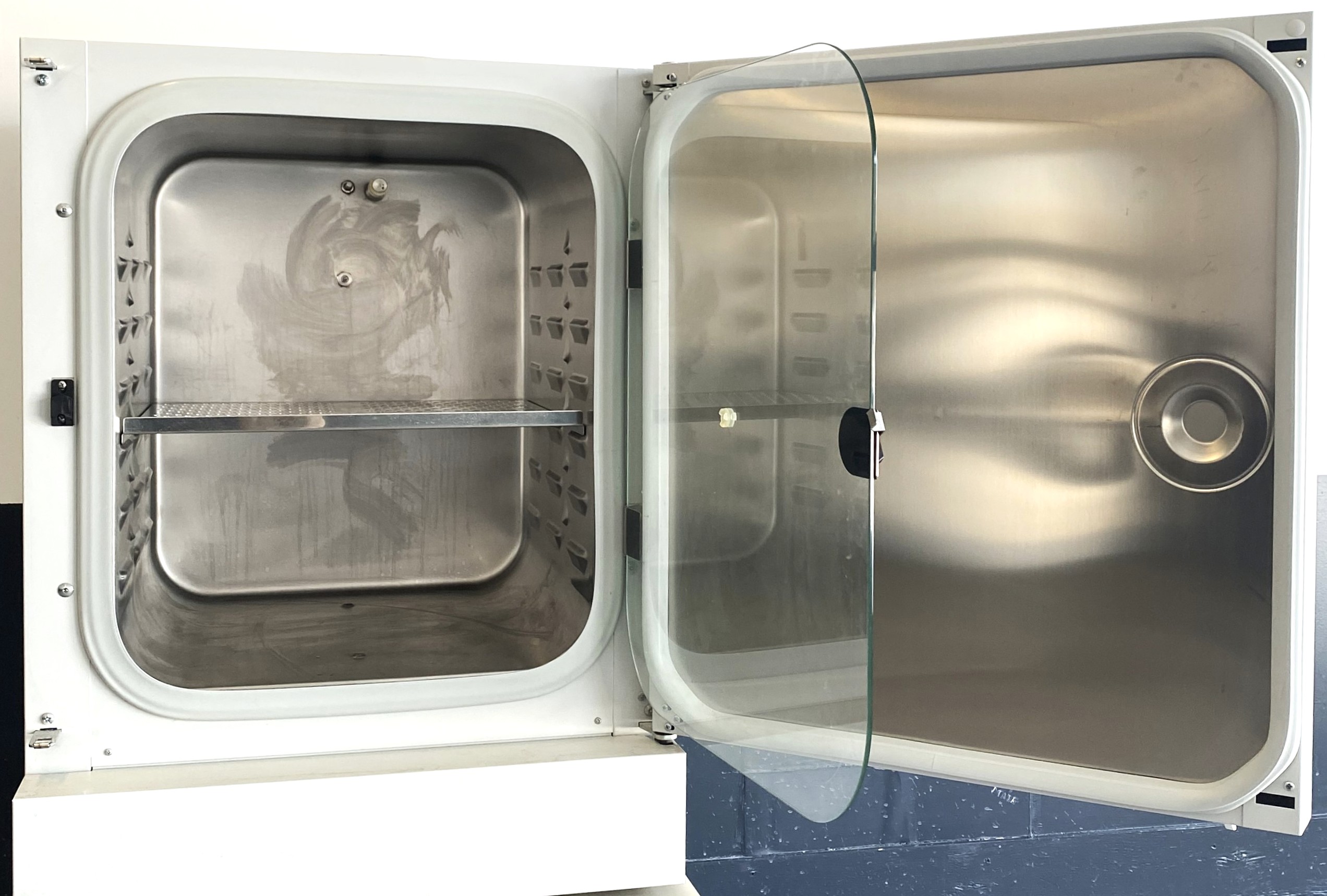 Used Binder CB150-UL CO2 Incubator (5.4 Cu-Ft)