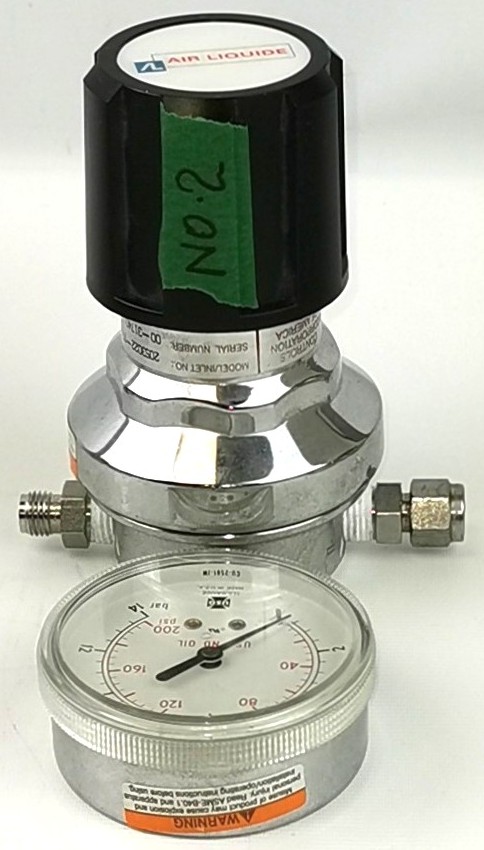 Used Liquid Air 2053022-TF4 Stainless-Steel Pressure-Reducing Regulator