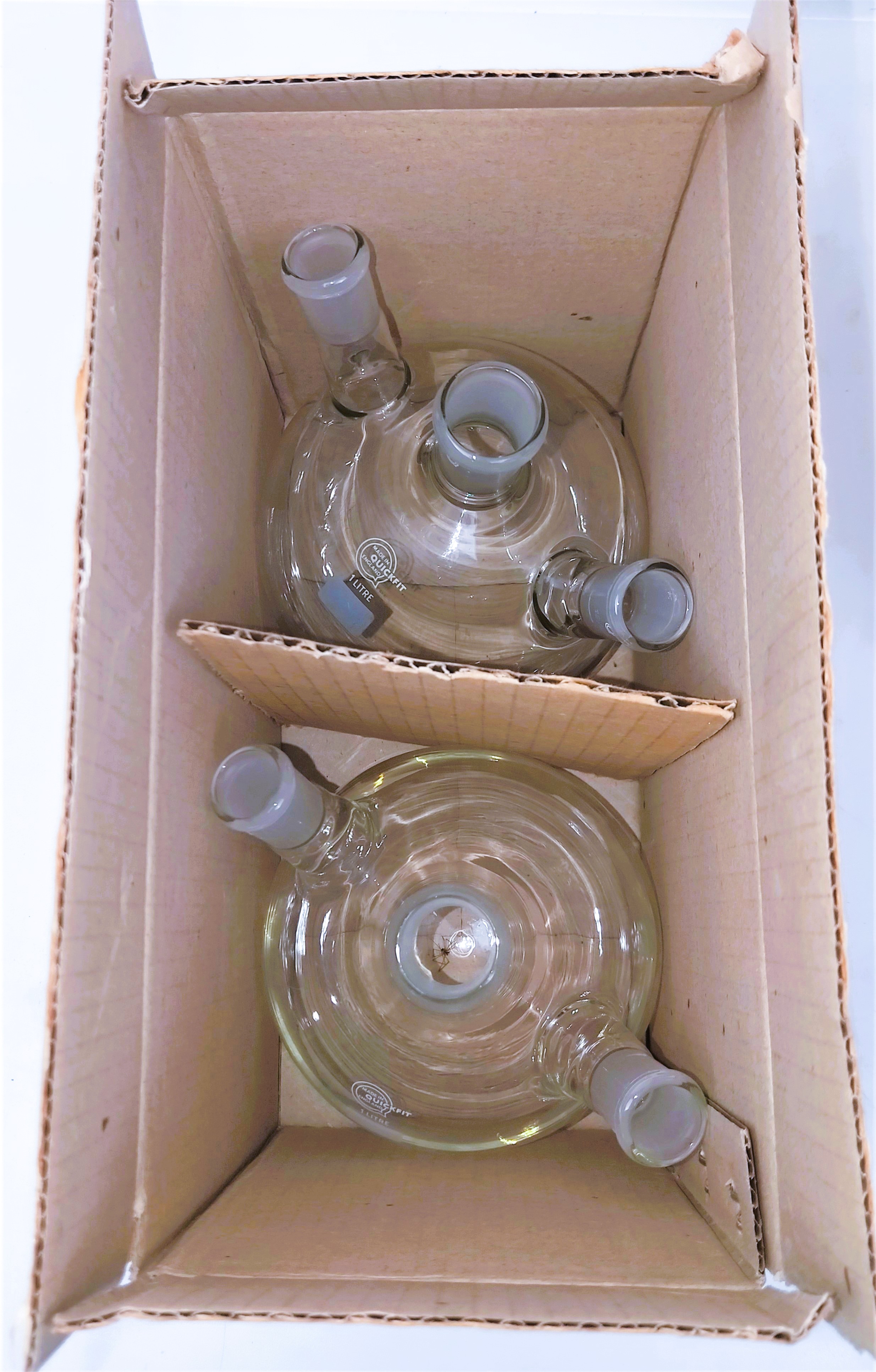 Used QuickFit FR1L/3S/22A 3-Neck 1000mL Round-Bottom Flask
