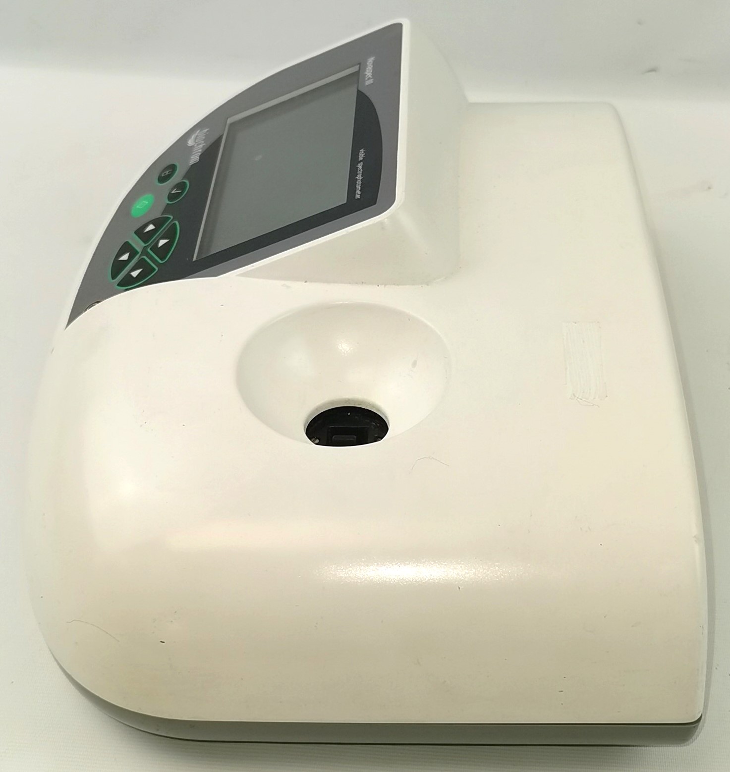 As is Biochrom Novaspec III Visible Spectrophotometer (330 to 830nm)