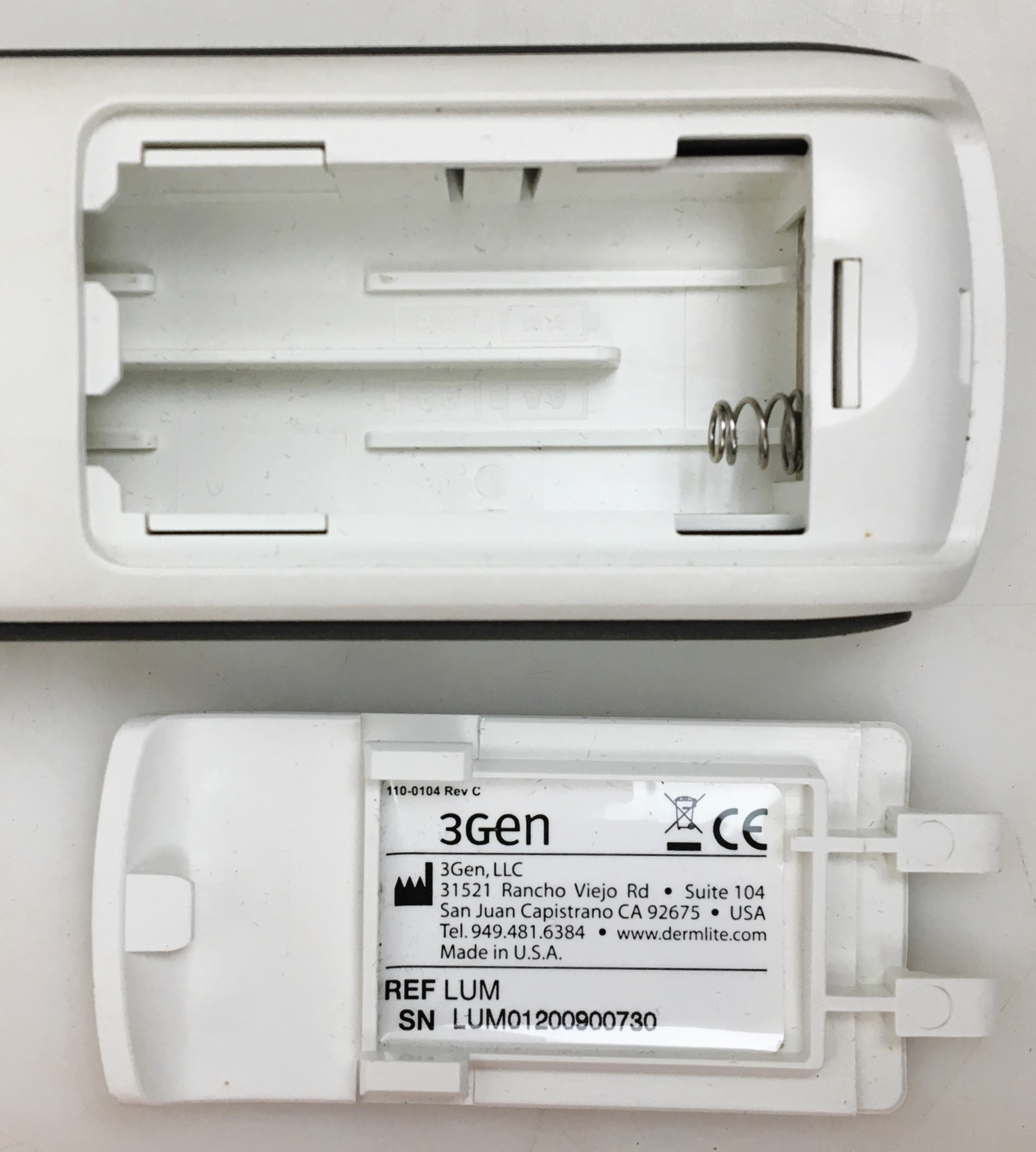 New Open Box 3Gen Lumio DermLite Magnifying Examination Lamp