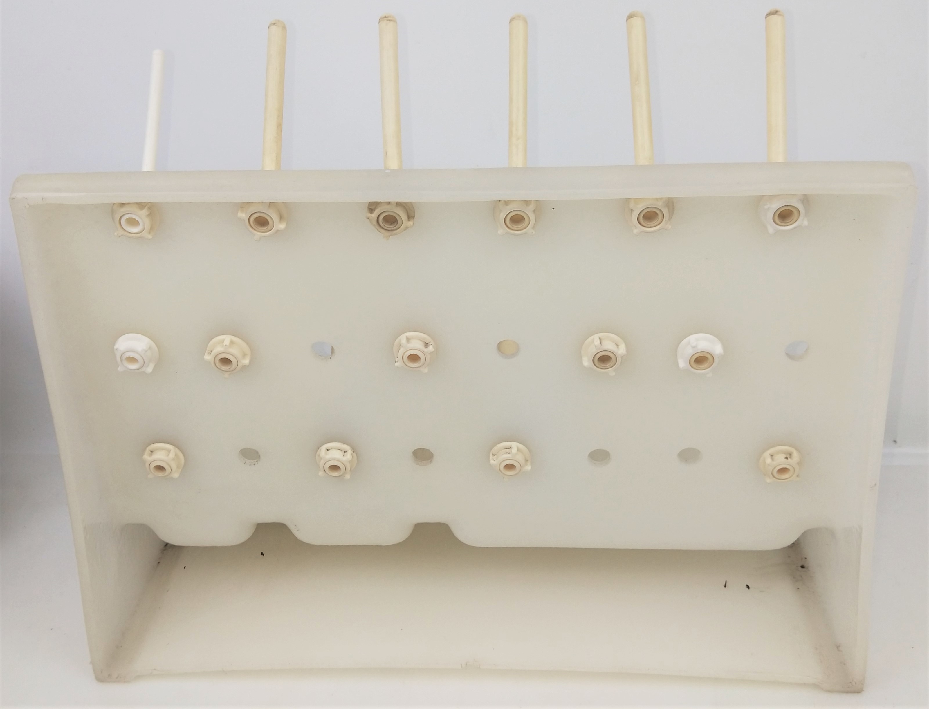 Used Bel-Art Glassware Drying Rack