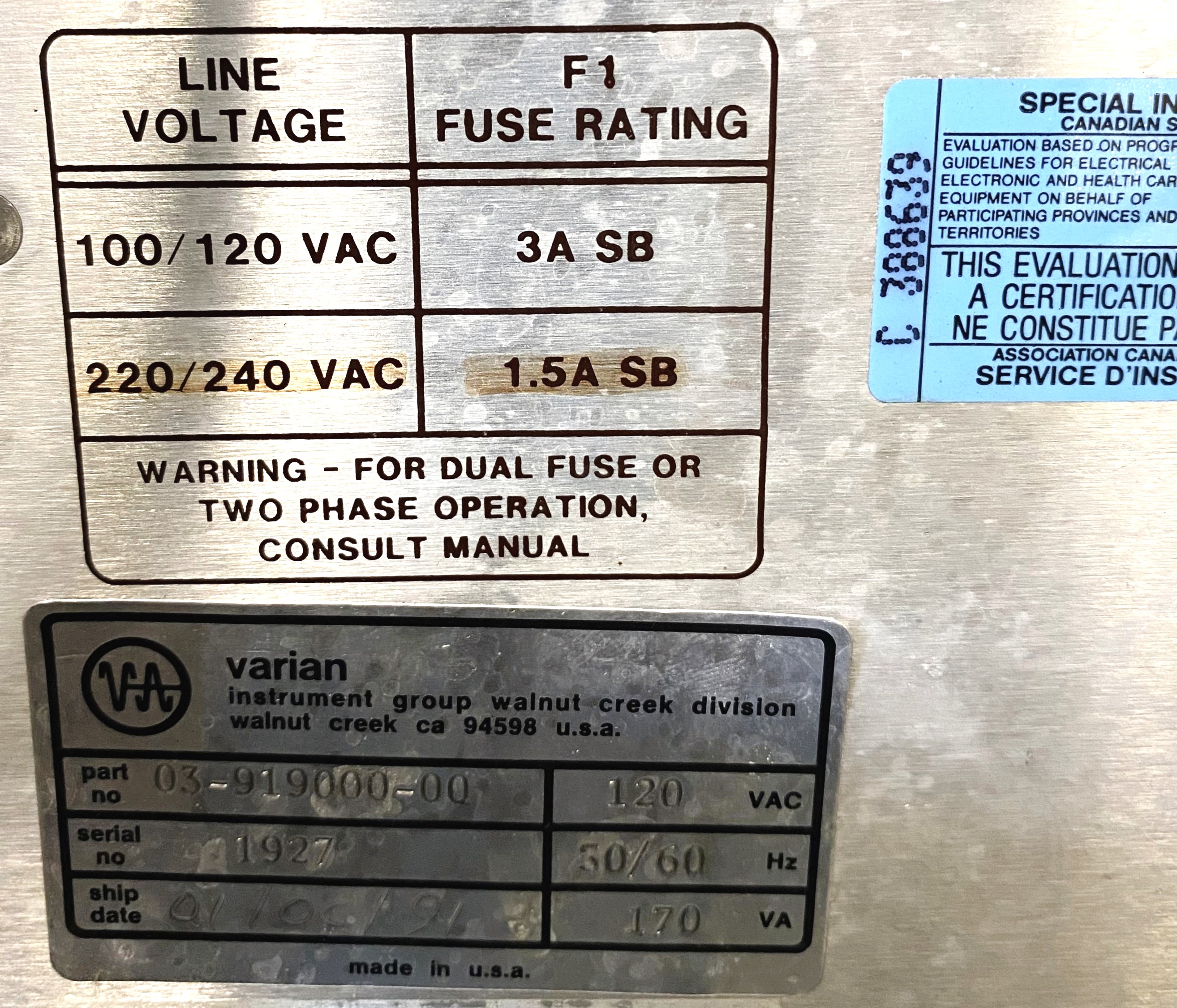 Used Varian 9000 Series UV-Visible HPLC System