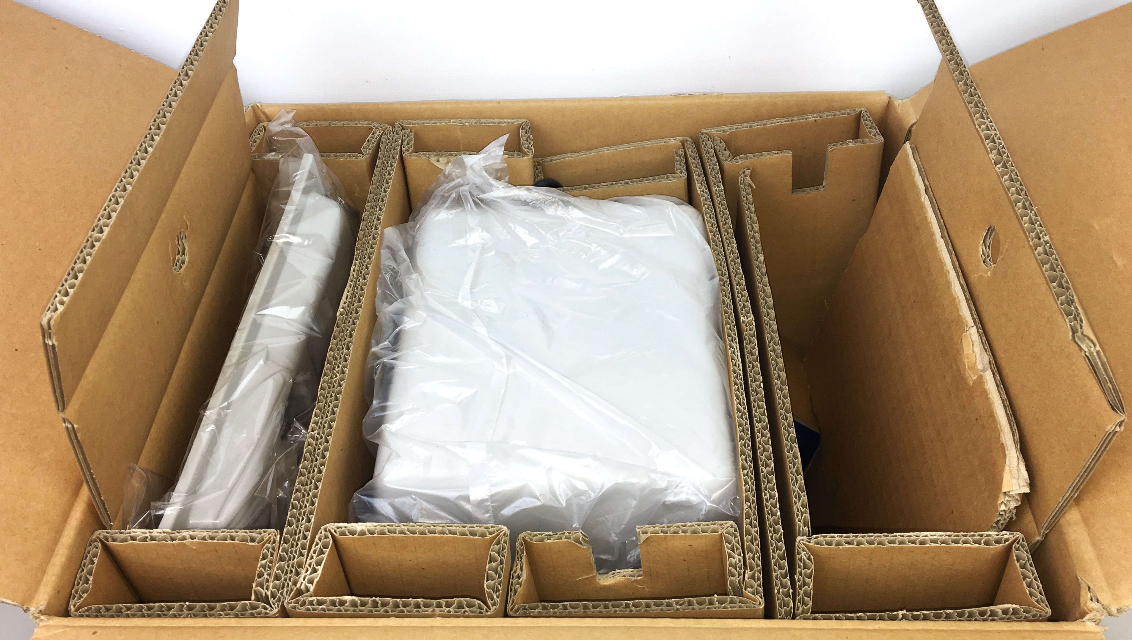 New Open Box Cole-Parmer WP-15 (7049-00) Aspirator Pump (0.5CFM)