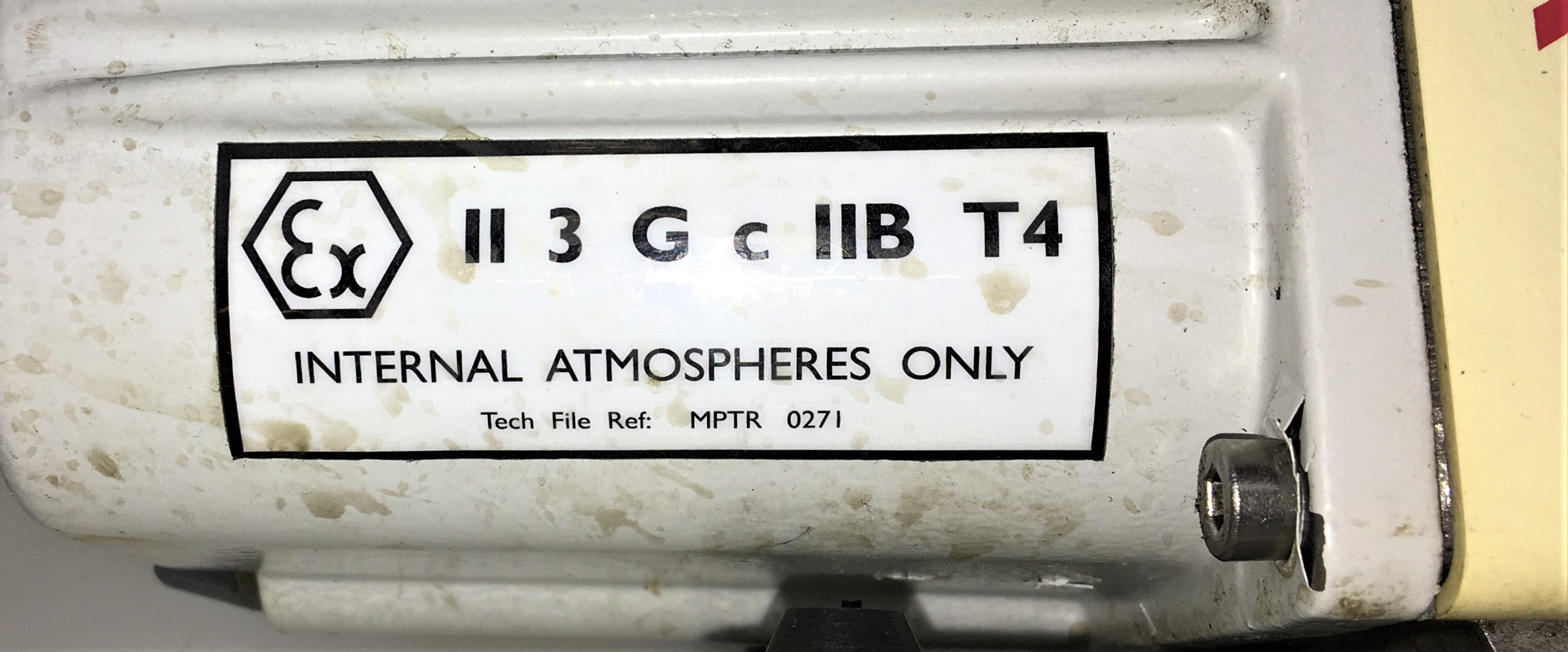 Used Edwards E2M1.5 (Agilent G1099-80023) Rotary Vacuum Pump (1.2cfm)