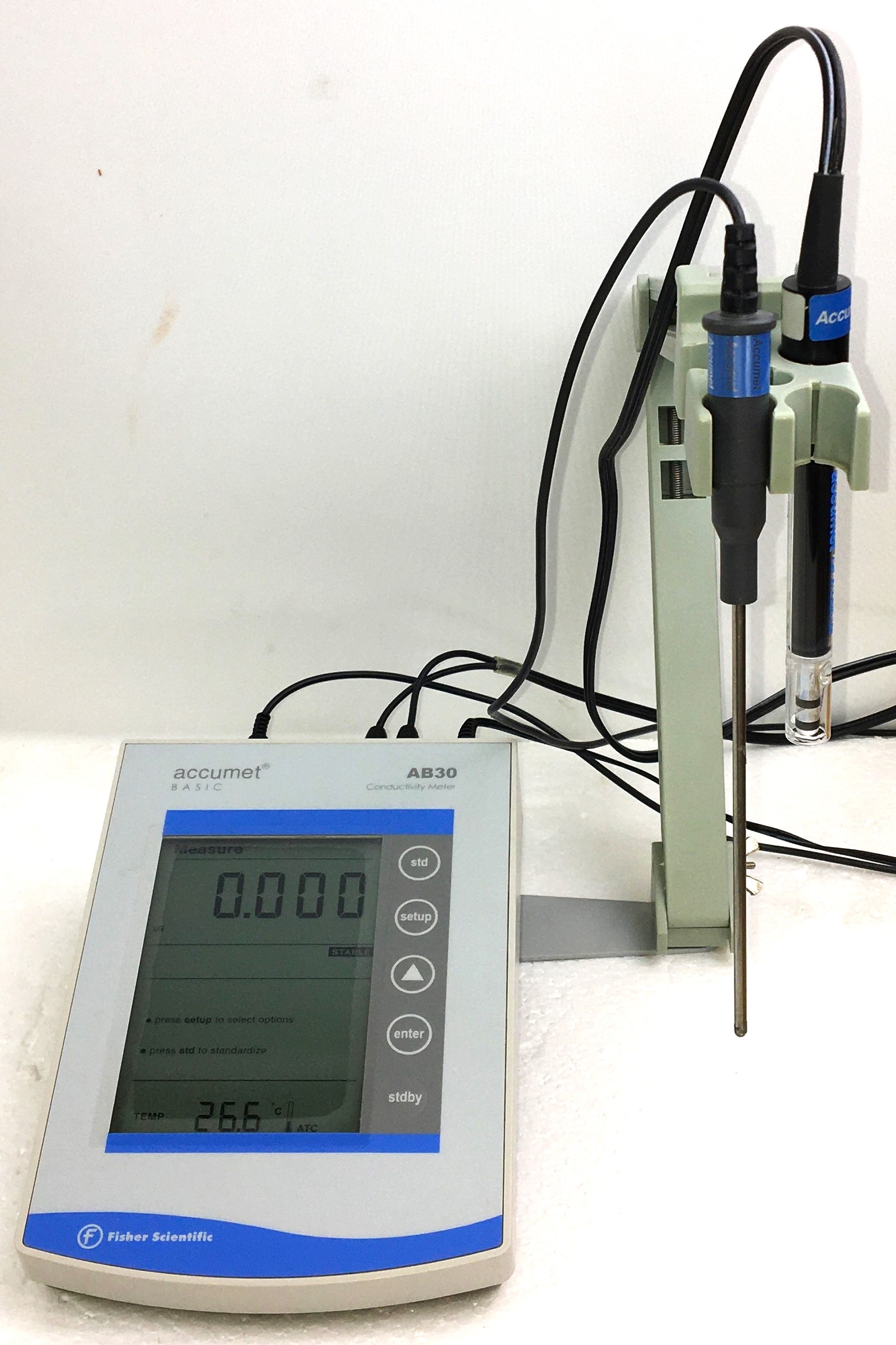 Used Fisher Accumet Basic AB30 Conductivity Meter with Probes and Support Arm