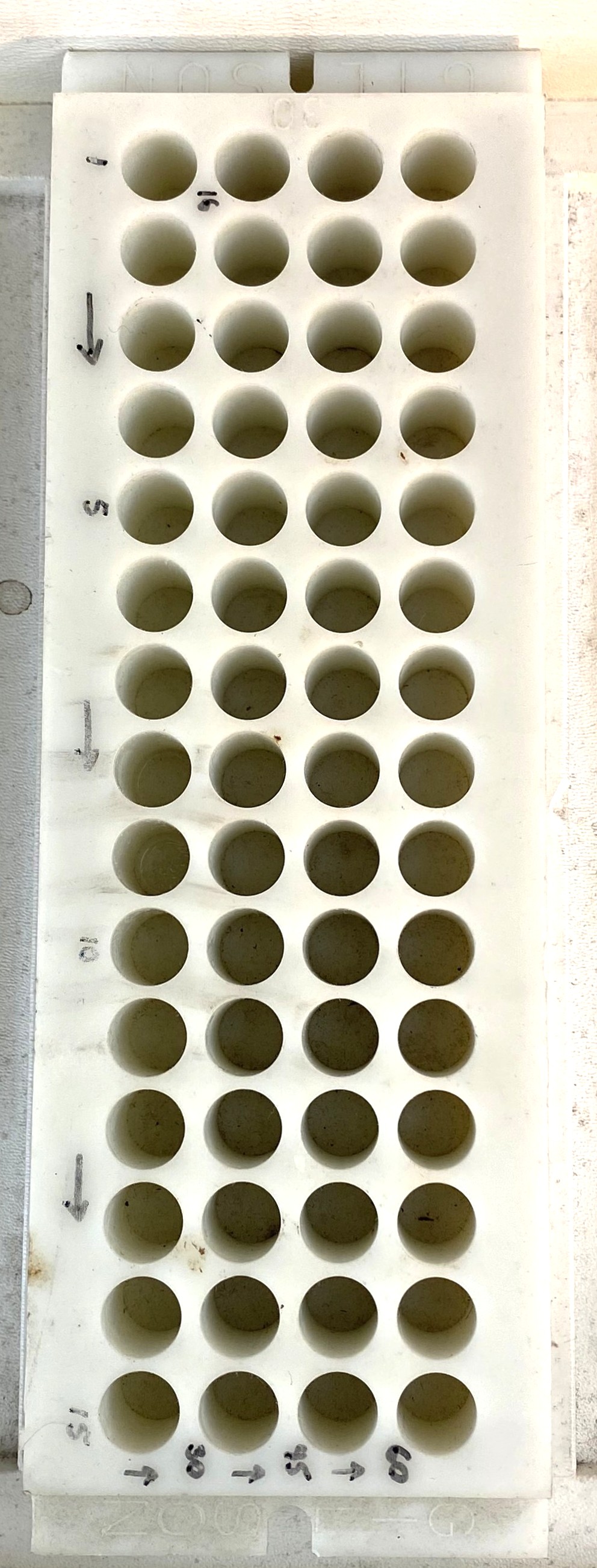Used Agilent ASX-520 Random Access Autosampler