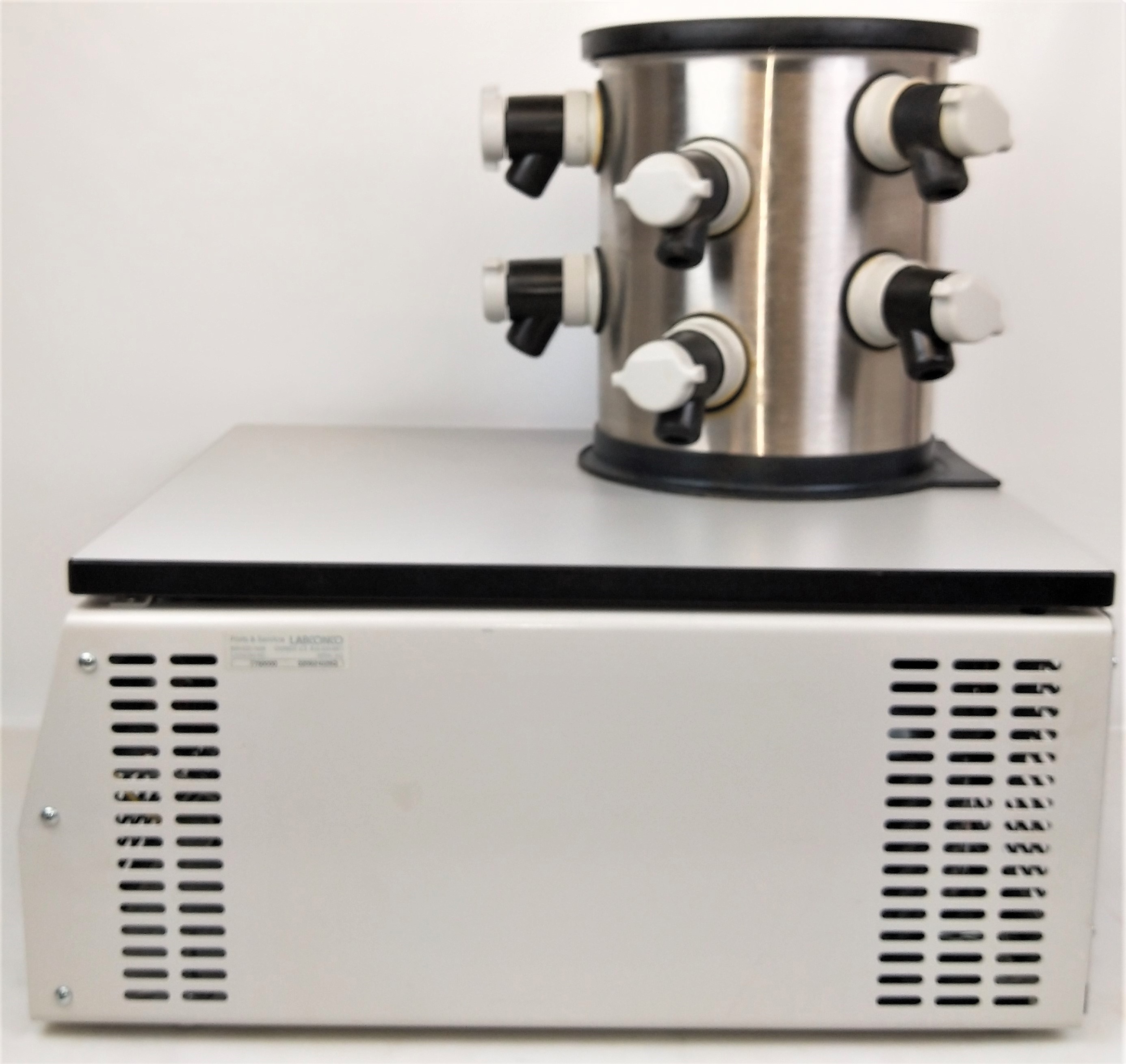 Used Labconco FreeZone 4.5 Benchtop Freeze Dryer