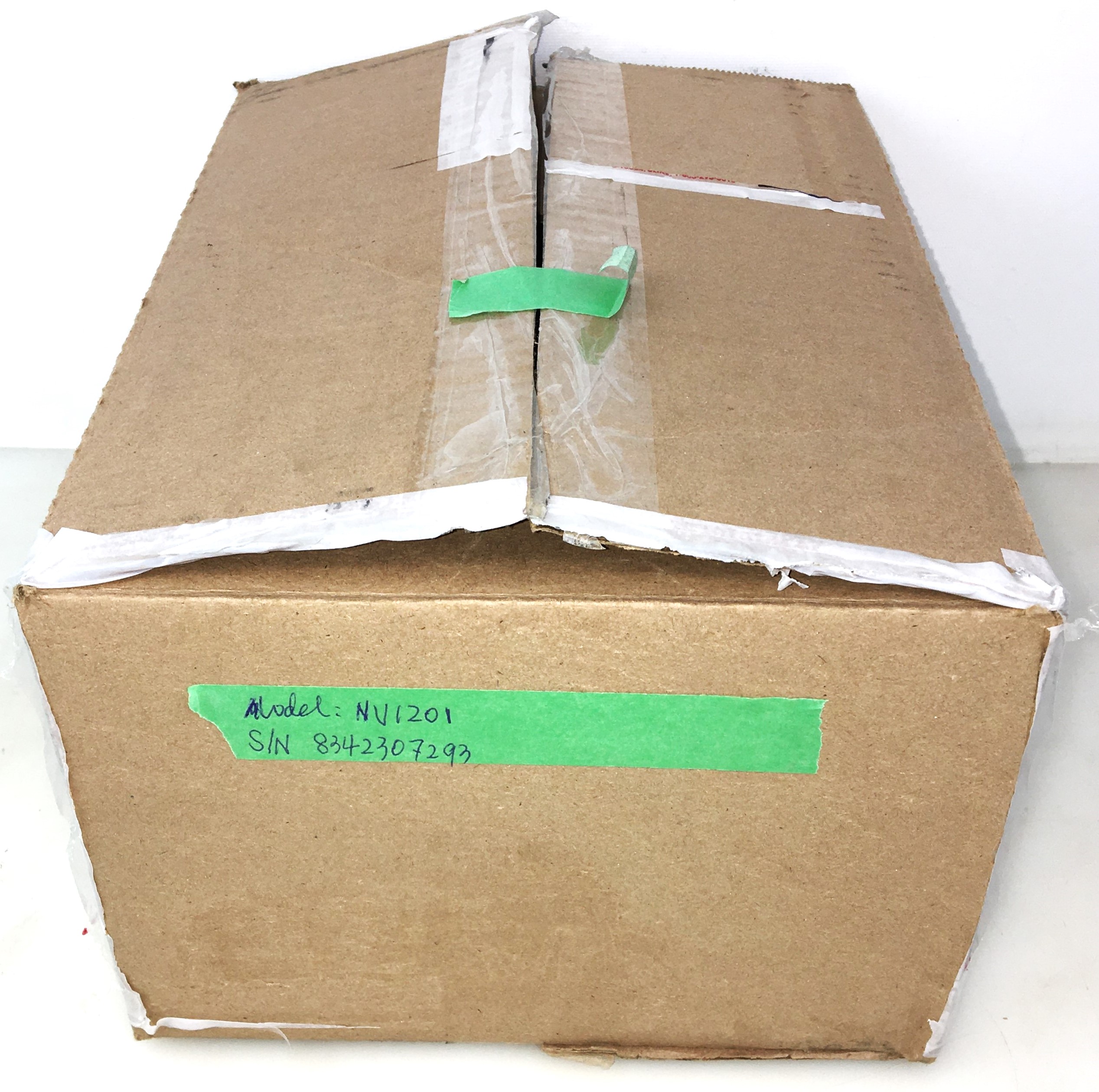 New Open Box Ohaus Navigator NV1201 Portable Balance (1200g x 0.1g)