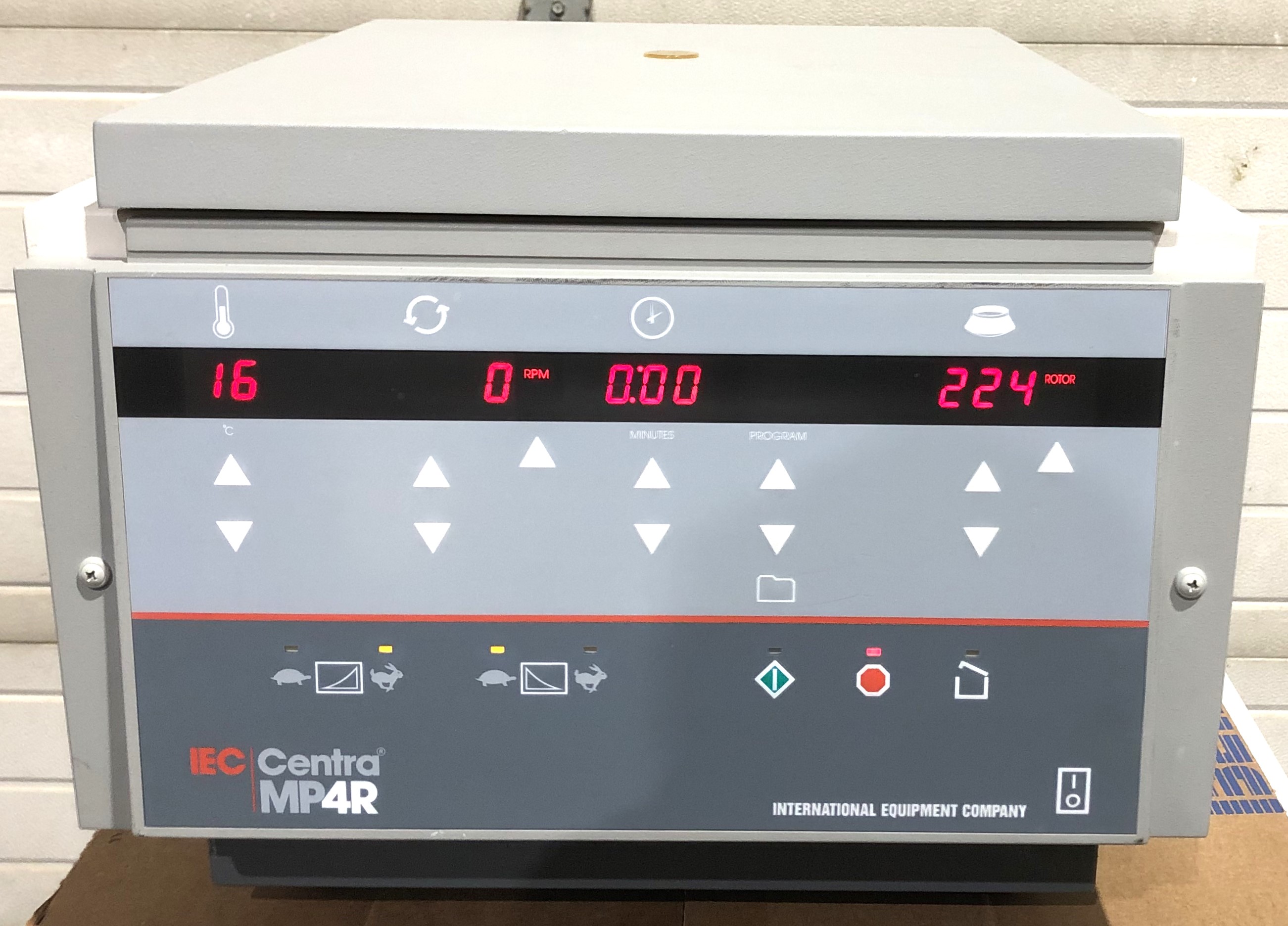 Used IEC Centra MP4R Refrigerated Centrifuge with IEC 224 Rotor and Accessories - 4 x 50mL