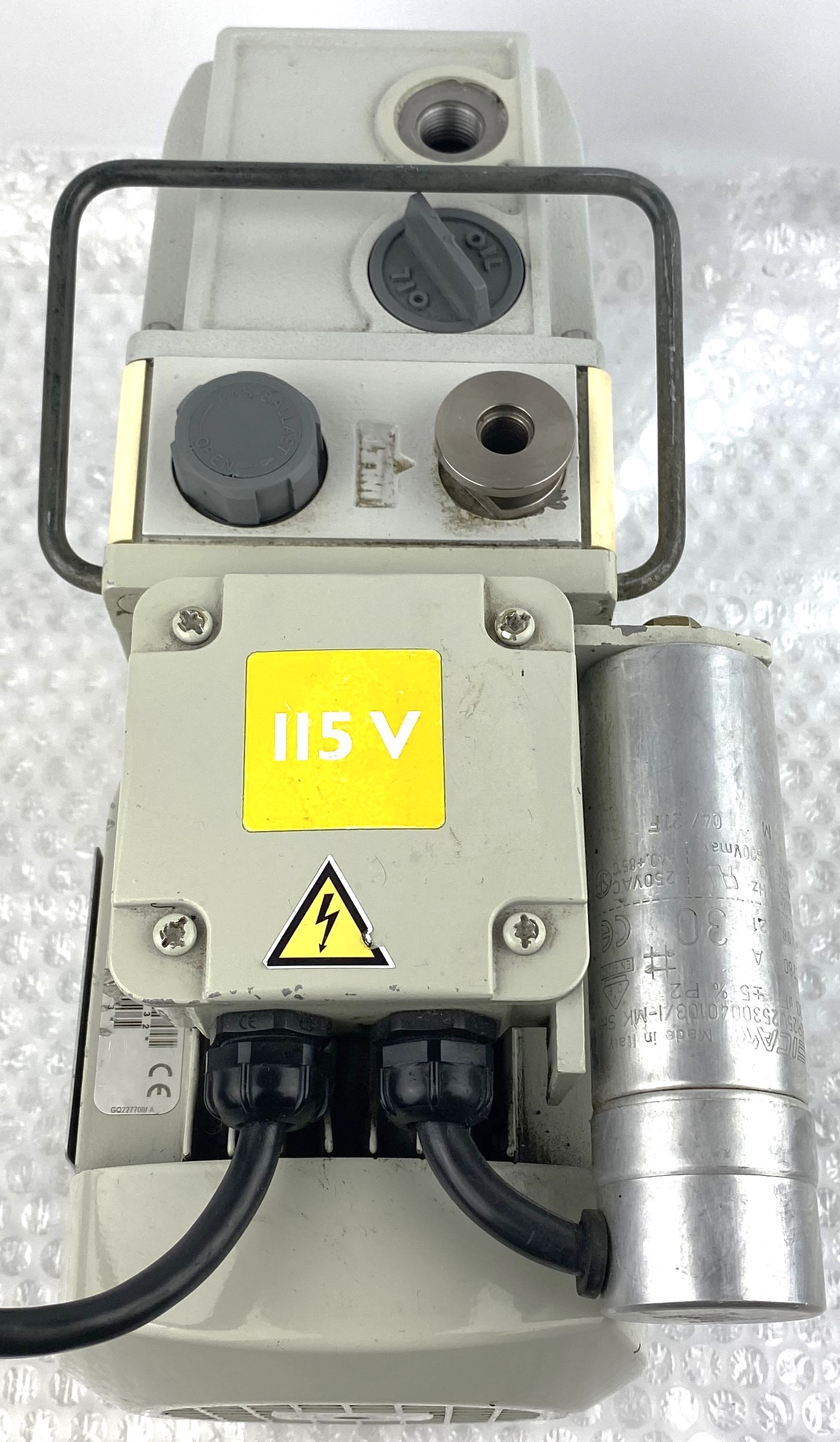 Used Edwards E2M1.5 (Agilent G1099-80023) Rotary Vacuum Pump (1.2cfm)