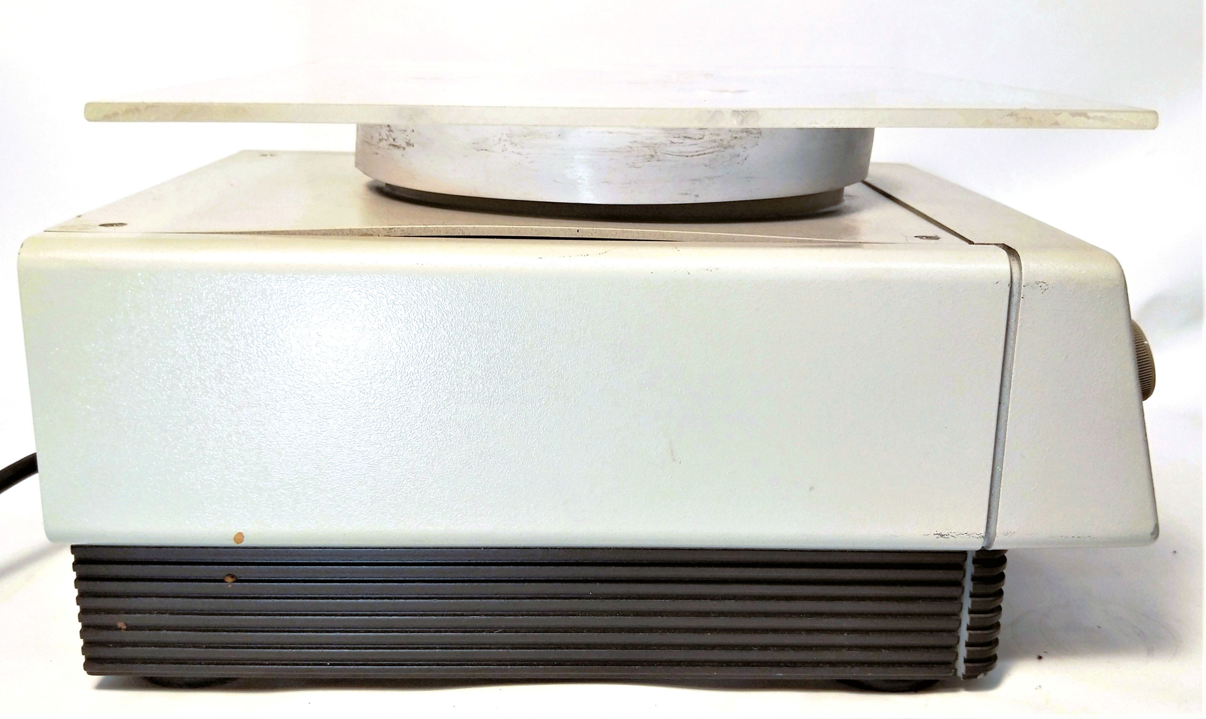 Used VWR "The Waver" 57018-850 Orbital Shaker