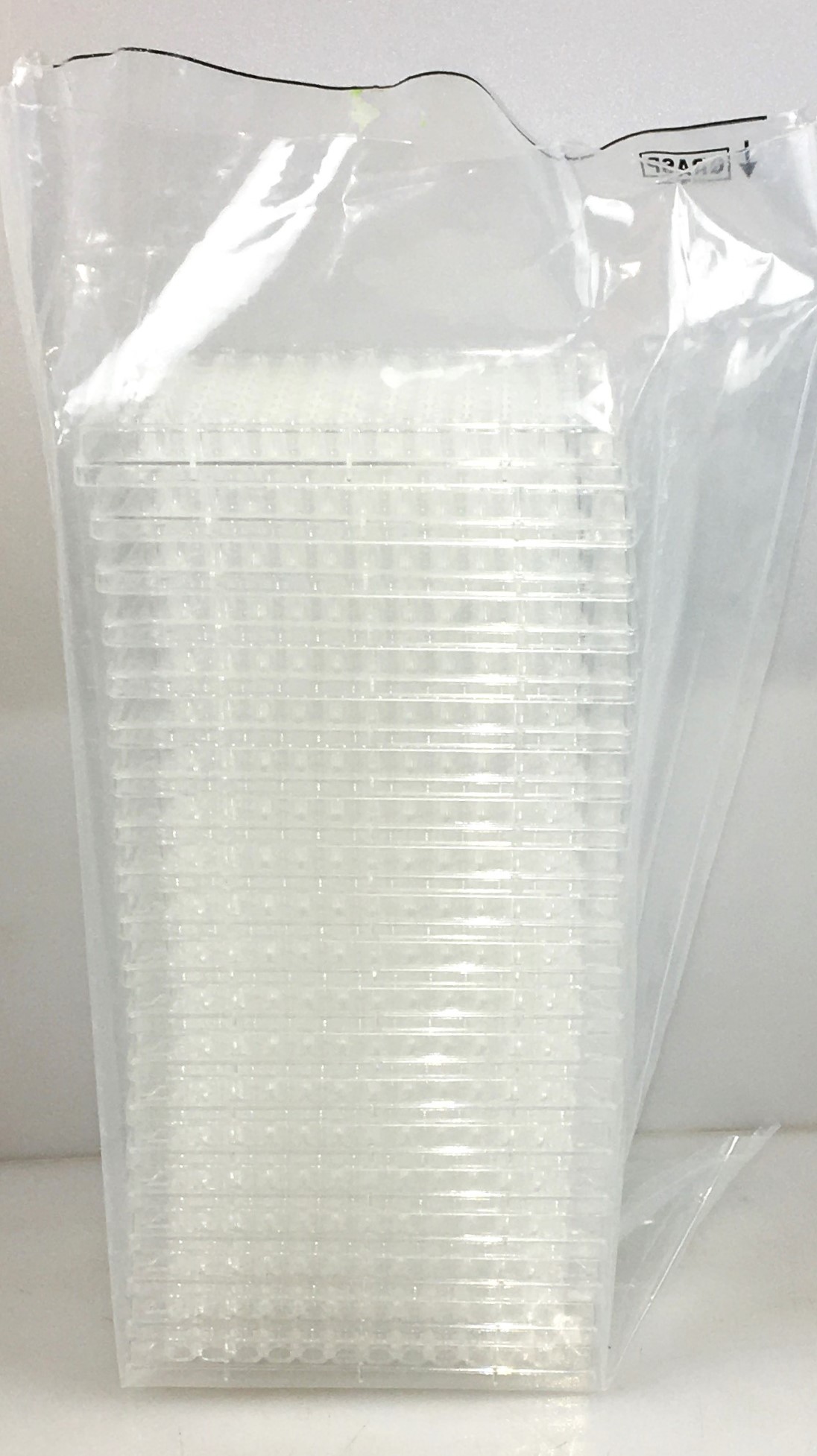 New Open Box Corning Costar 9017 EIA/RIA Plates - 96 Well (Pack of 25)