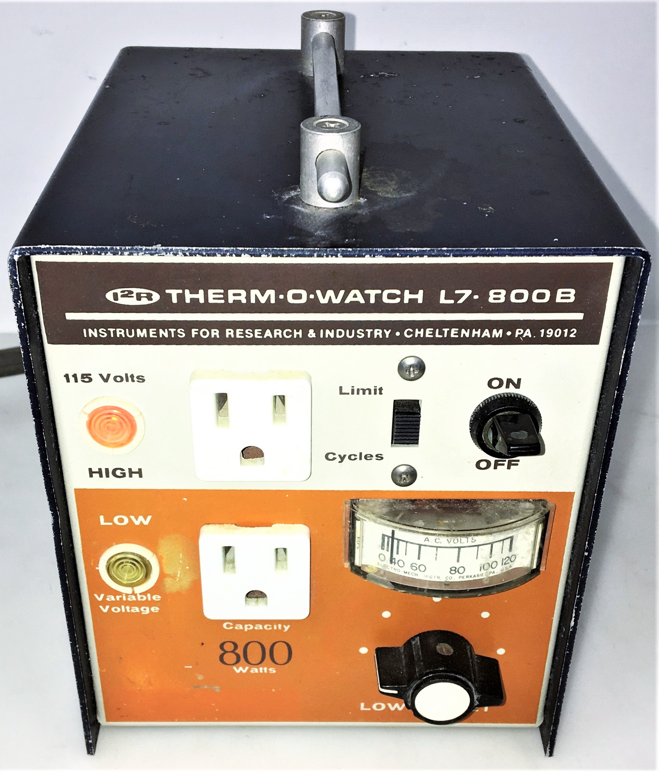 Used I2R Therm-O-Watch L7-800B Liquid Level Monitor and Power Supply