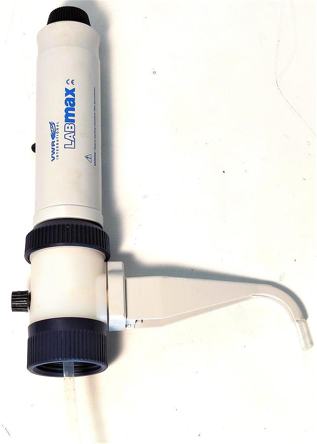 Used VWR LabMax Bottle-Top Dispenser (5 to 25mL)
