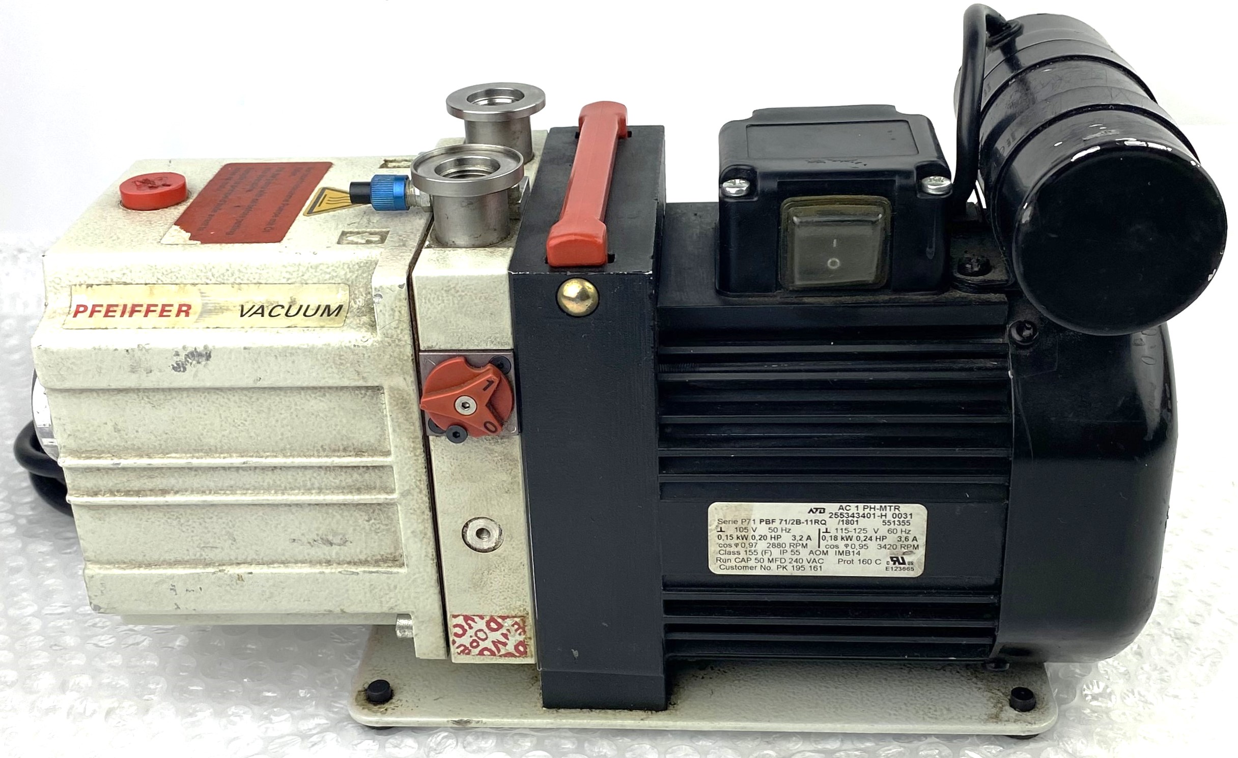 Used Pfeiffer DUO 2.5 (G3170-80025) Rotary Vacuum Pump (2.5cfm)