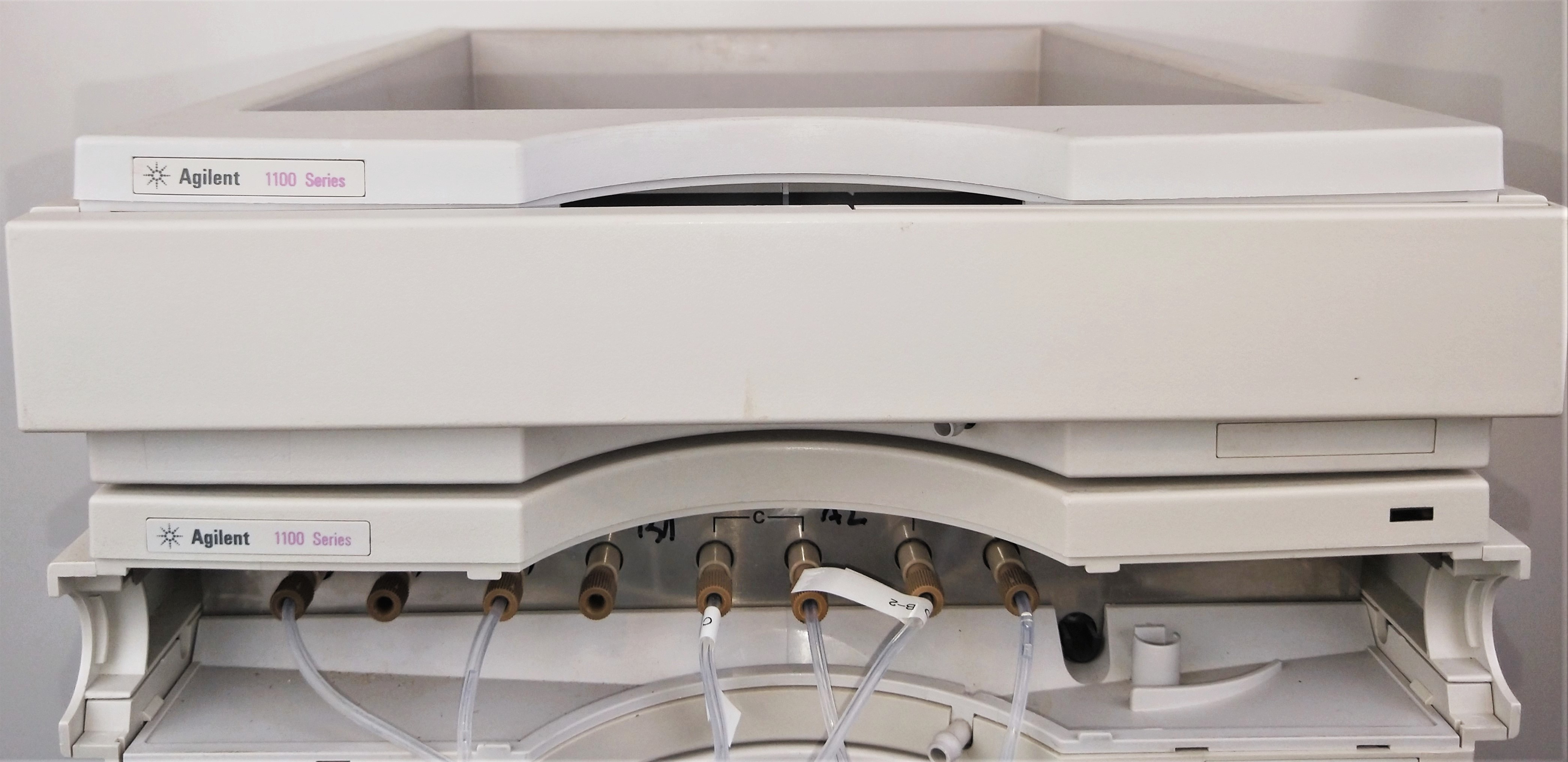 Used Agilent 1100 Series HPLC System with Dell Workstation