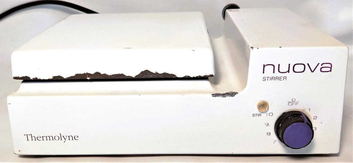 Used Thermolyne Nuova S18525 Magnetic Stirrer (7" x 7" Plate)