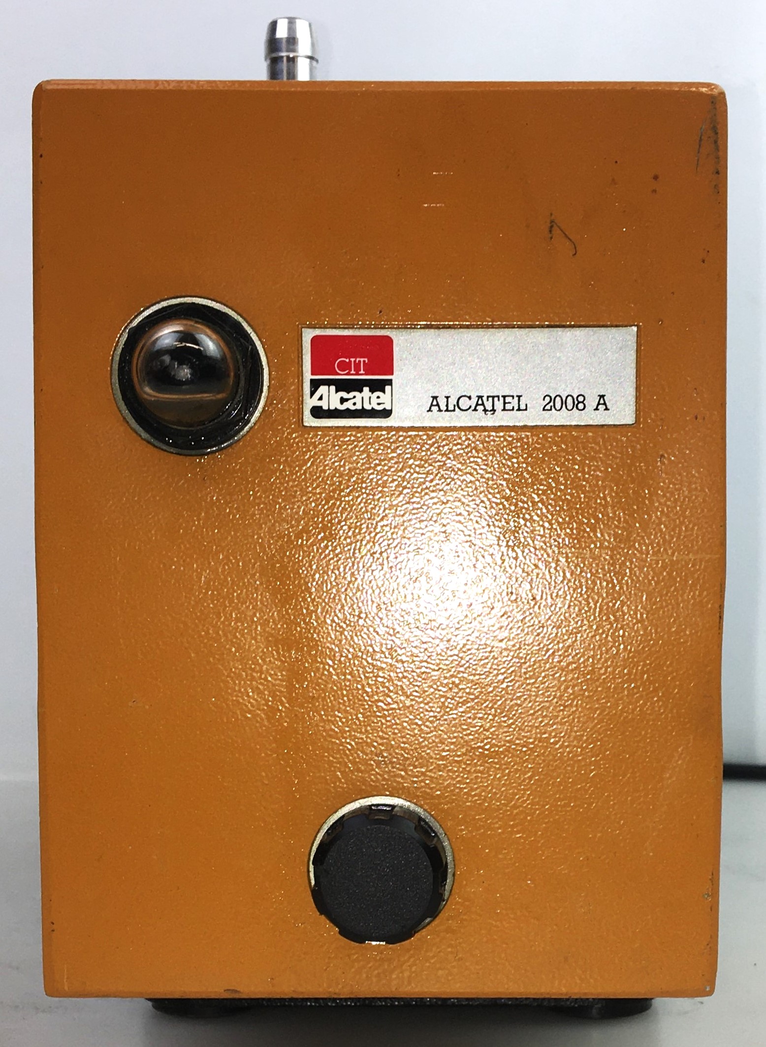 Used Alcatel M2008A Rotary Vacuum Pump (7cfm)
