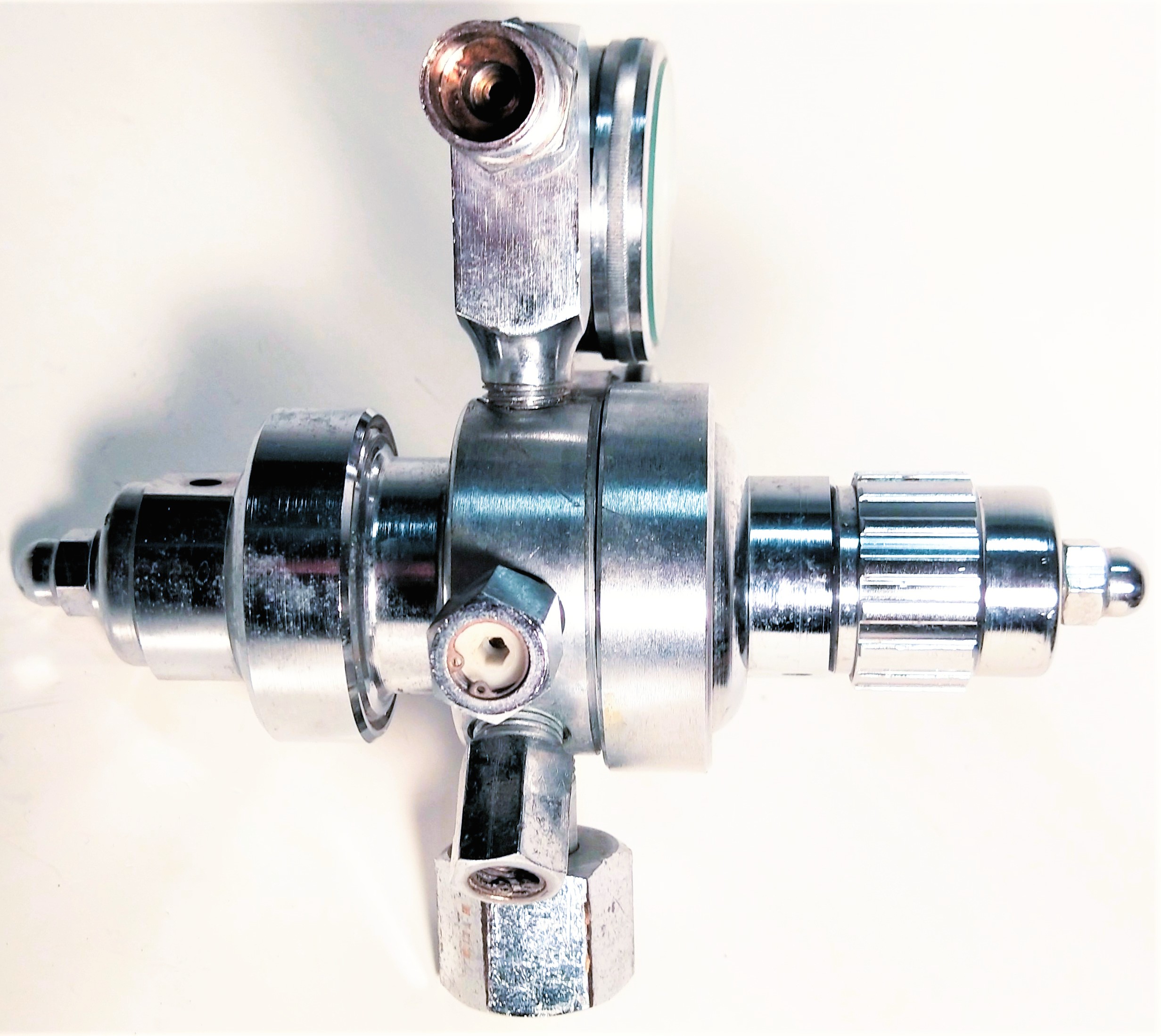 Used Veriflo Dual Stage Pressure Regulator (CGA 540)