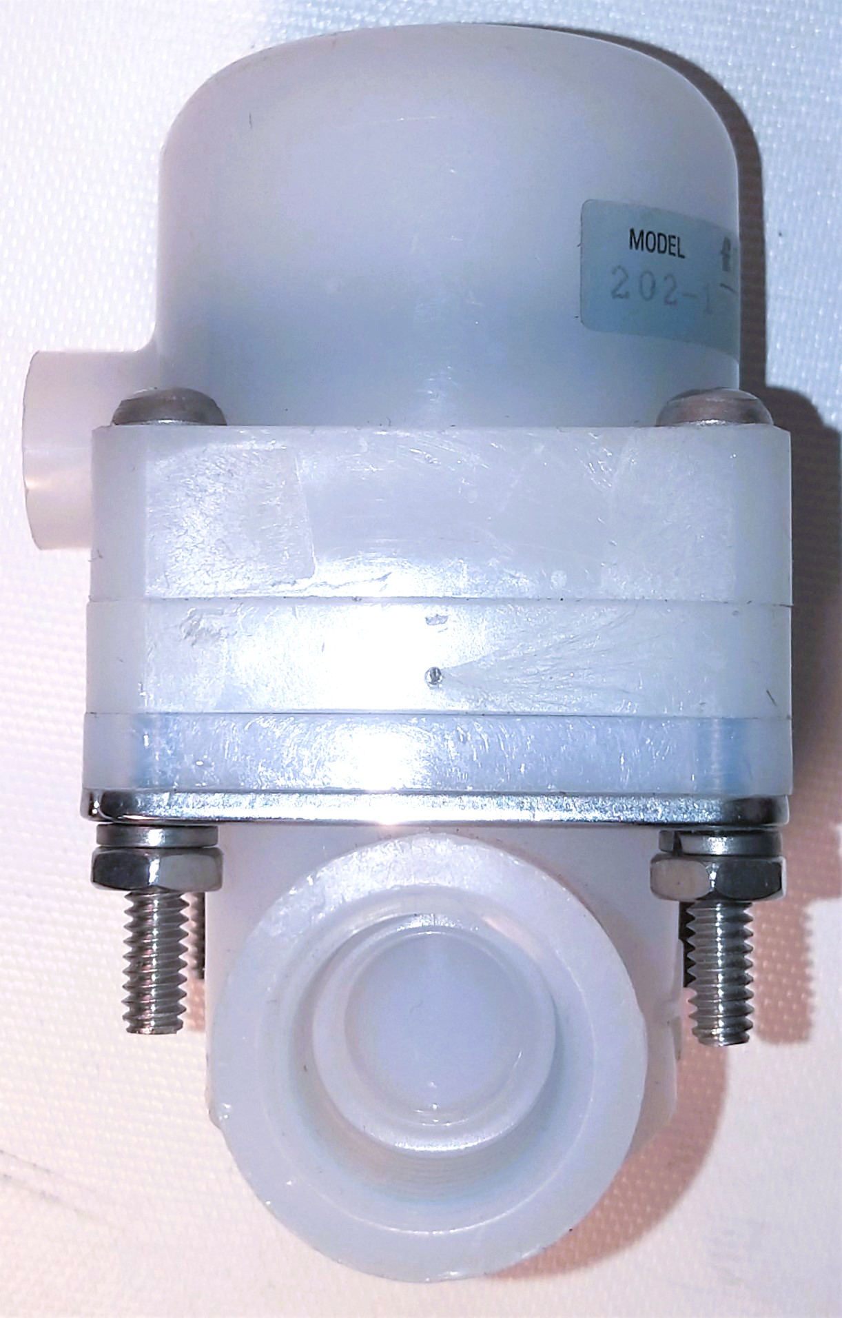 New Open Box Fluoroplastics Fluoroware 202-1 Pneumatic Valve (1/2" Orifice, 2-way)