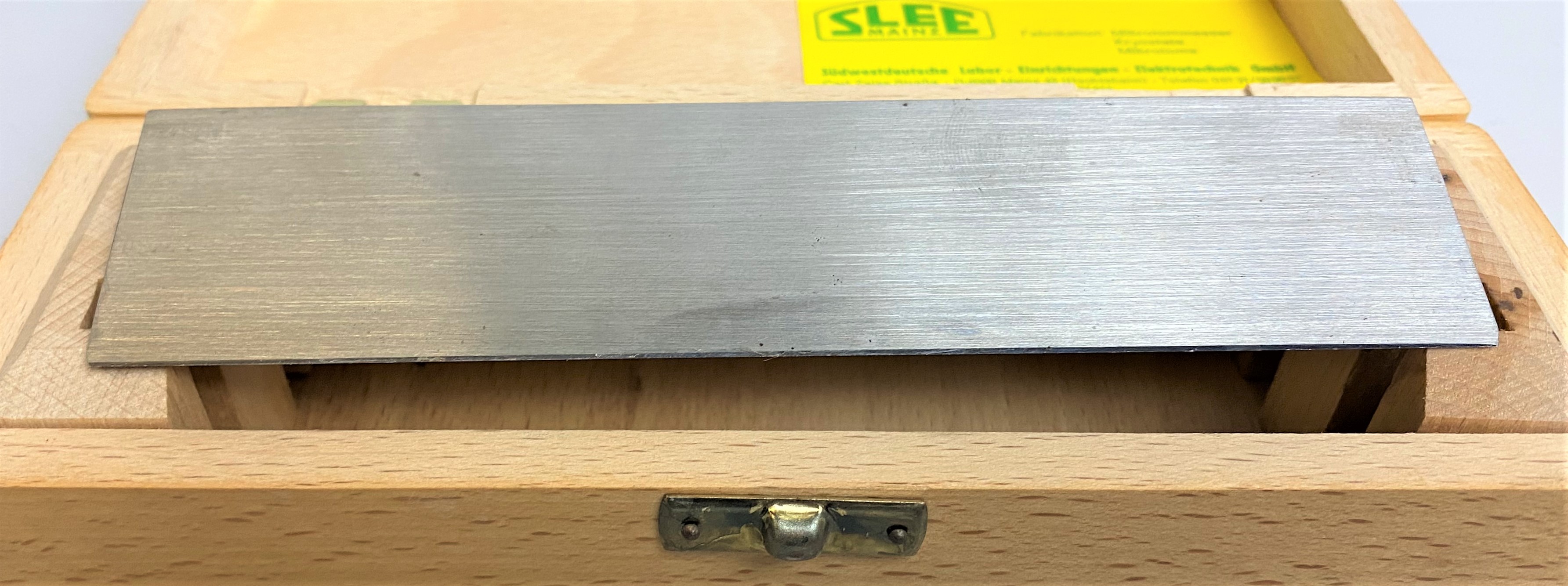 Used SLEE Type C Microtome Knife - 16cm
