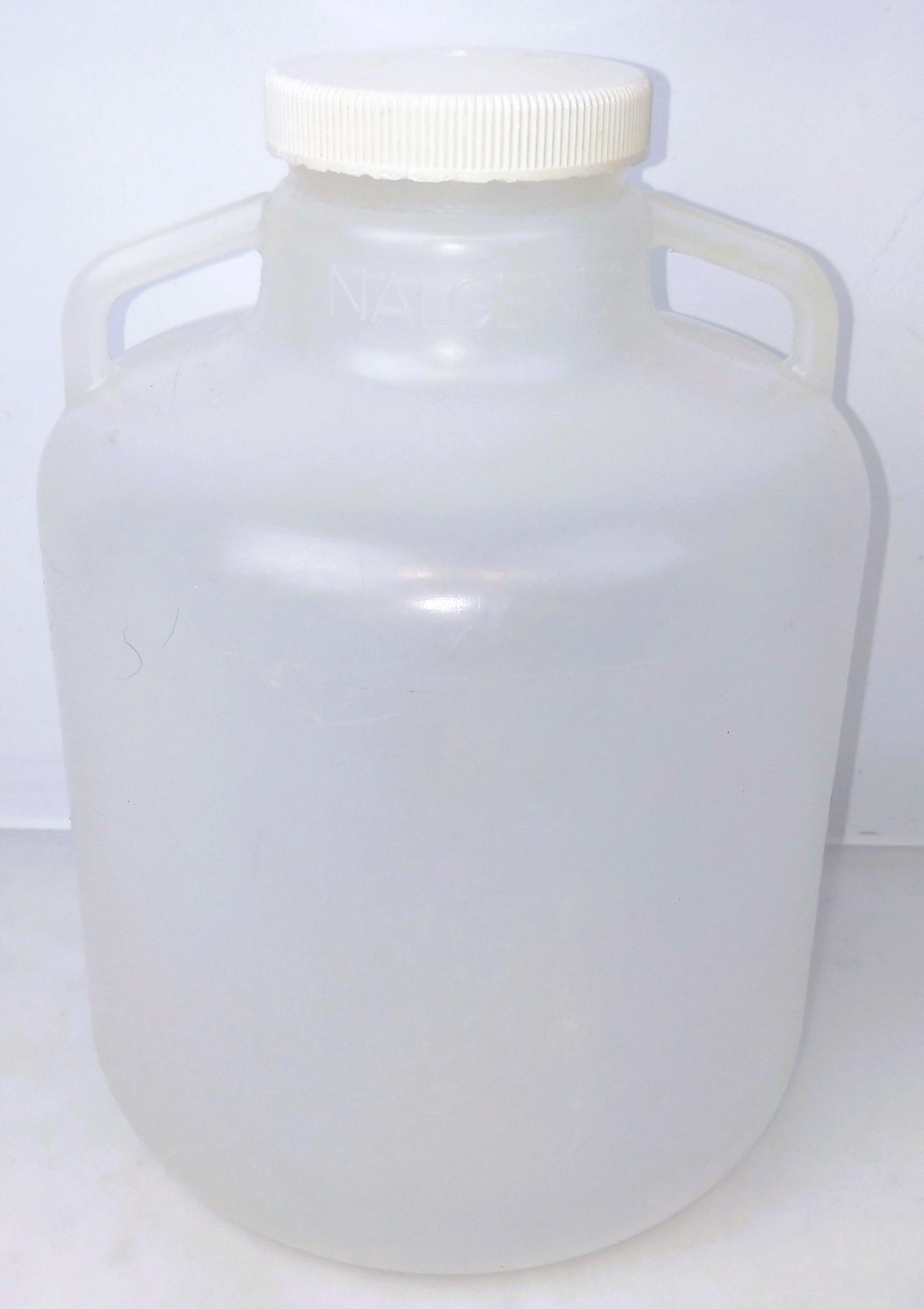 Used Nalgene 2235-0020 Wide-Mouth Round 10L Carboy with Handles