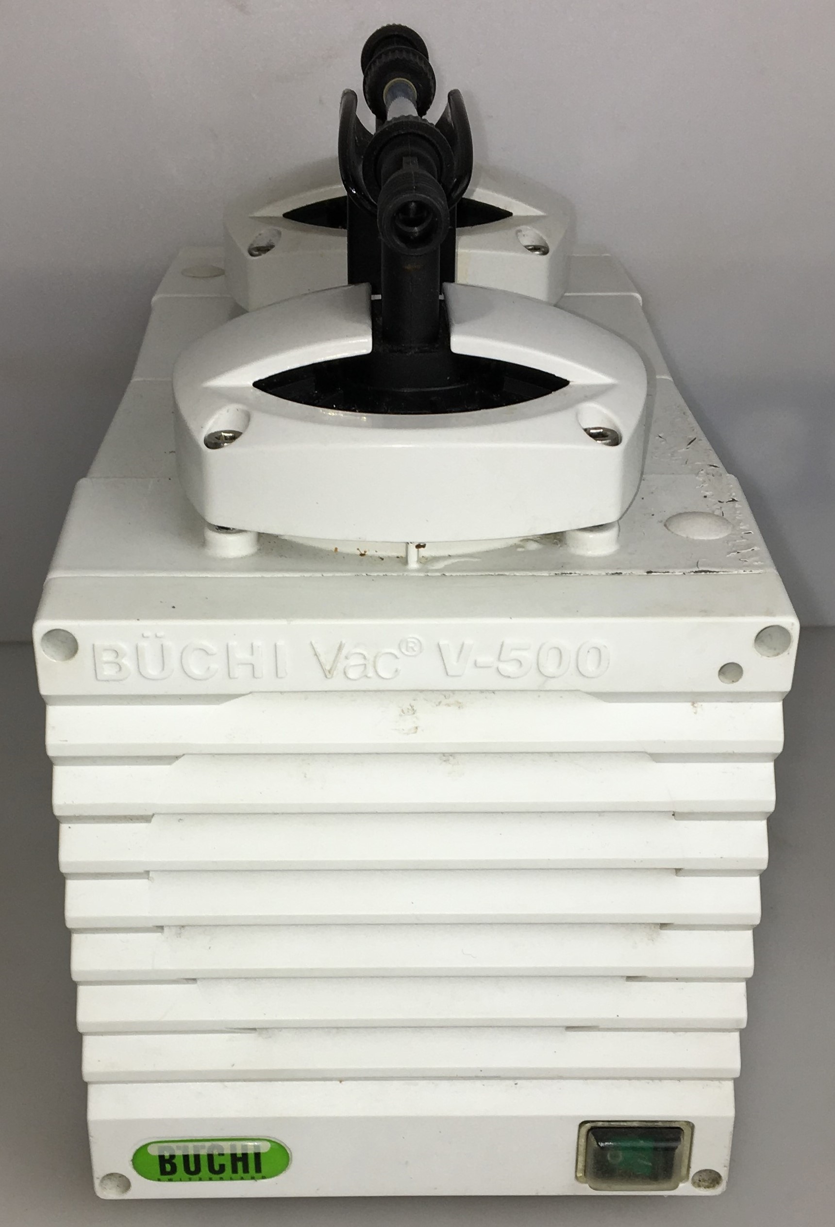 Used Buchi V500 Diaphragm Vacuum Pump for Sale at Chemistry RG Consultant Inc