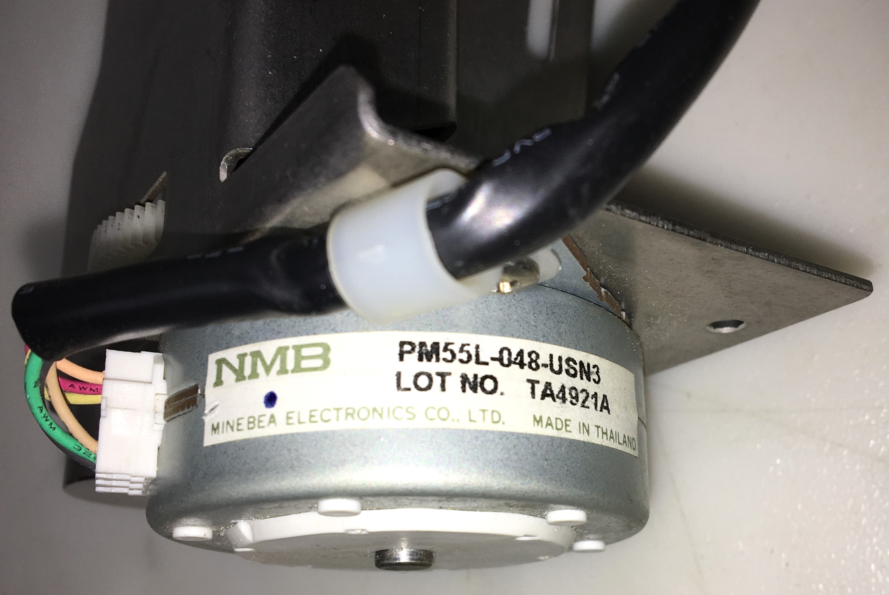 Used Waters Alliance 2695 HPLC Syringe Drive Assembly (P/N WAT060669)