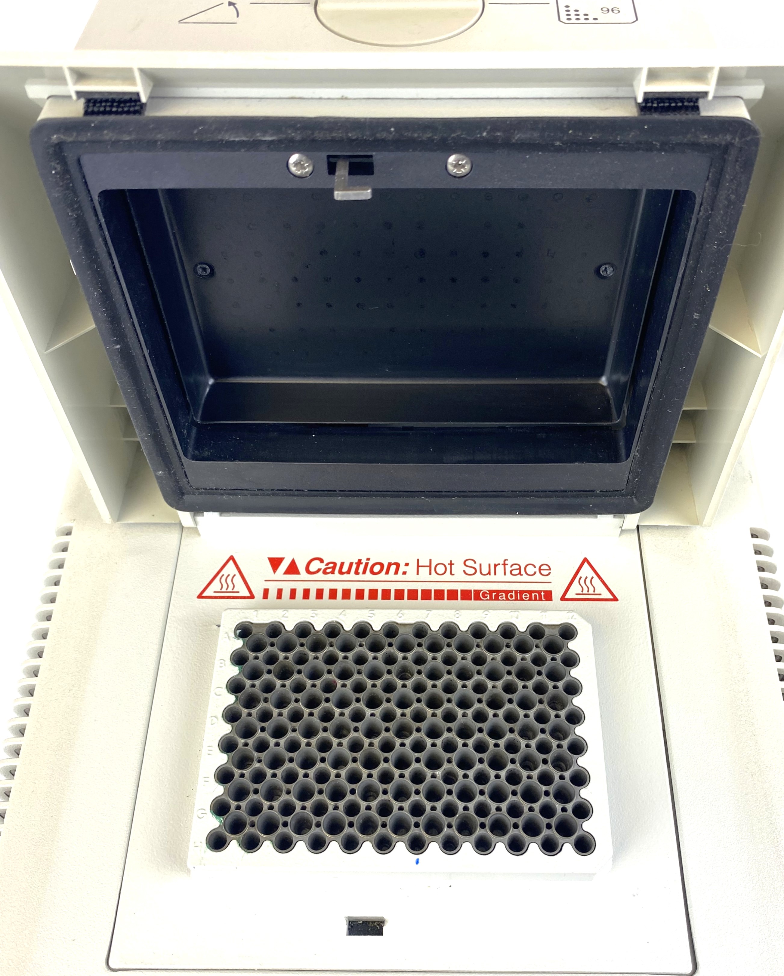 Used Eppendorf 5331 MasterCycler Gradient Thermal Cycler