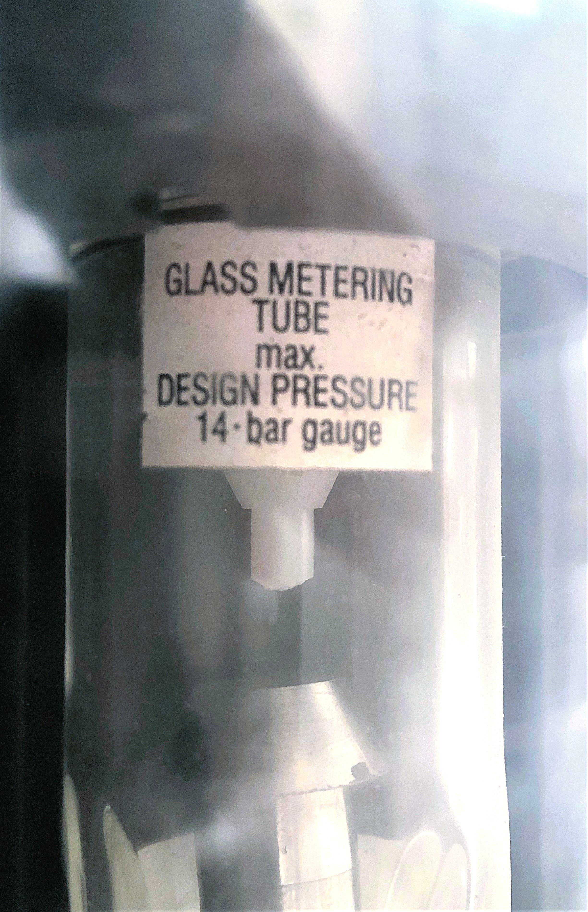 Used Fischer Porter VA Master FGM1190 Variable Area Flow Meter (4.25US GPM)